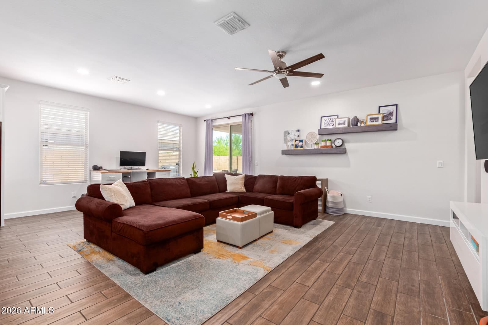 13523 W BRILES Road, Peoria, AZ 85383 — photo 11 of 49
