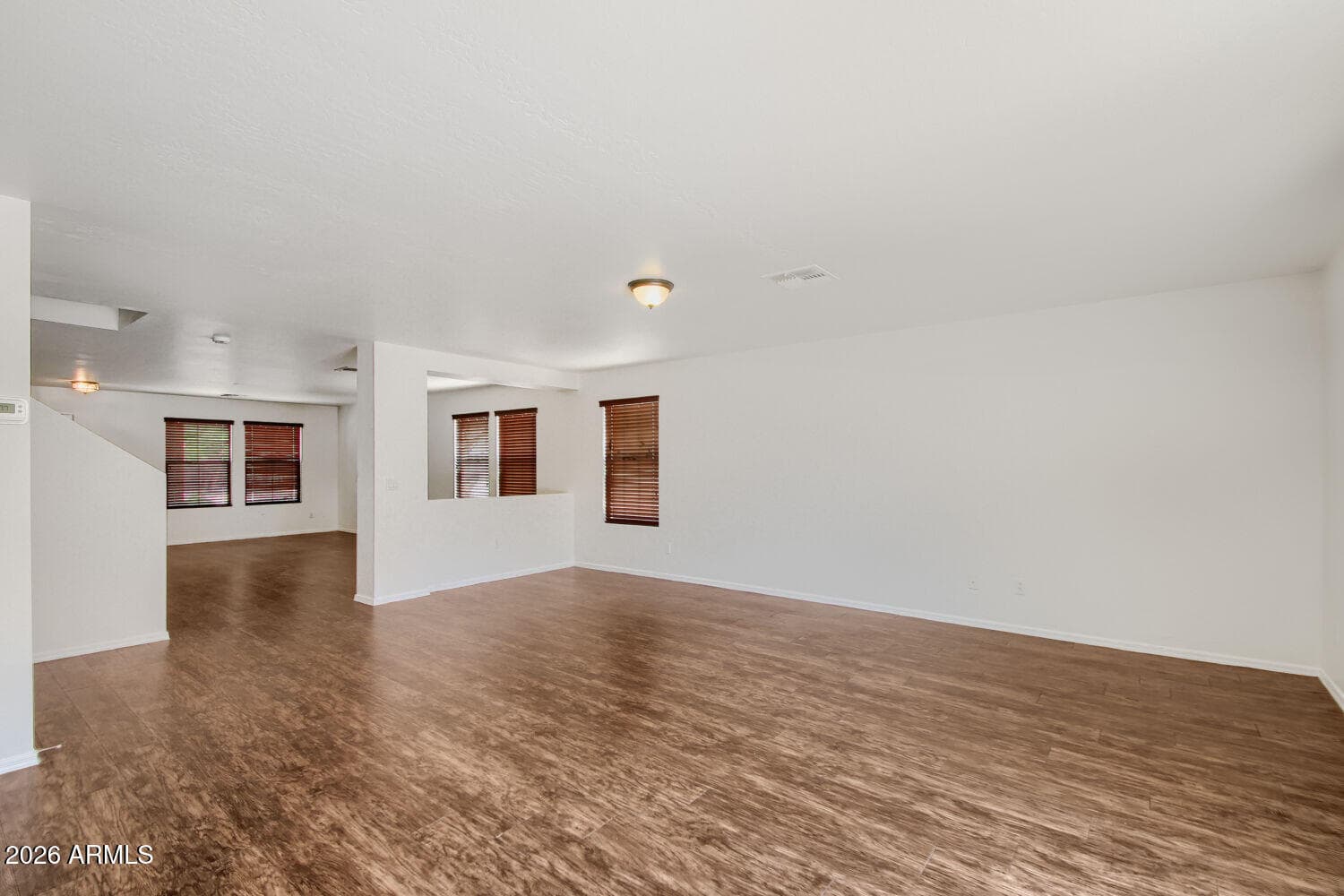 3219 W SAINT ANNE Avenue, Phoenix, AZ 85041 — photo 7 of 29