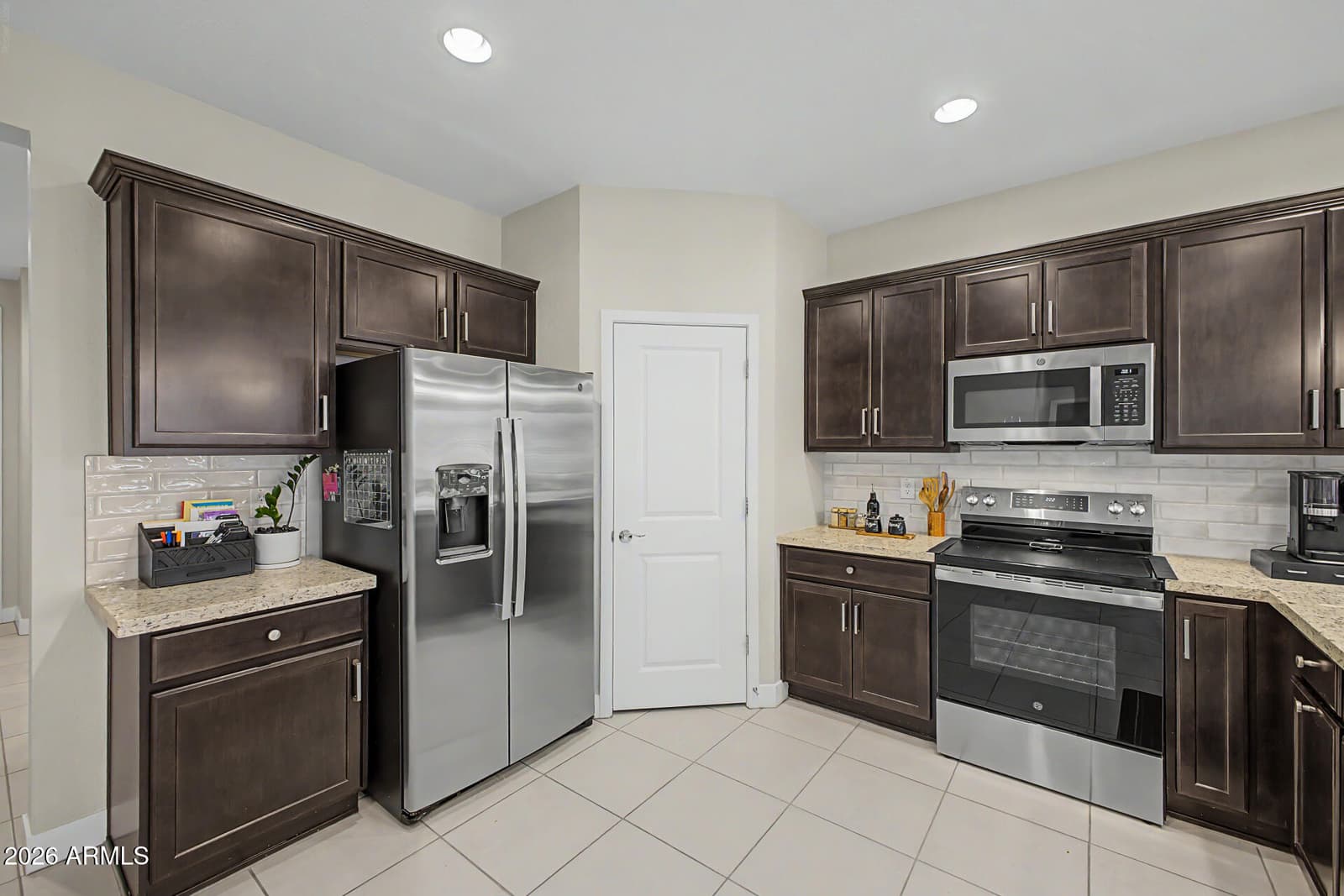 10846 E TEXAS Avenue, Mesa, AZ 85212 — photo 9 of 27