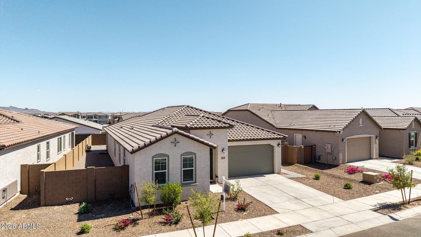 17537 W Superior Avenue, Goodyear, AZ 85338 — photo 9 of 47