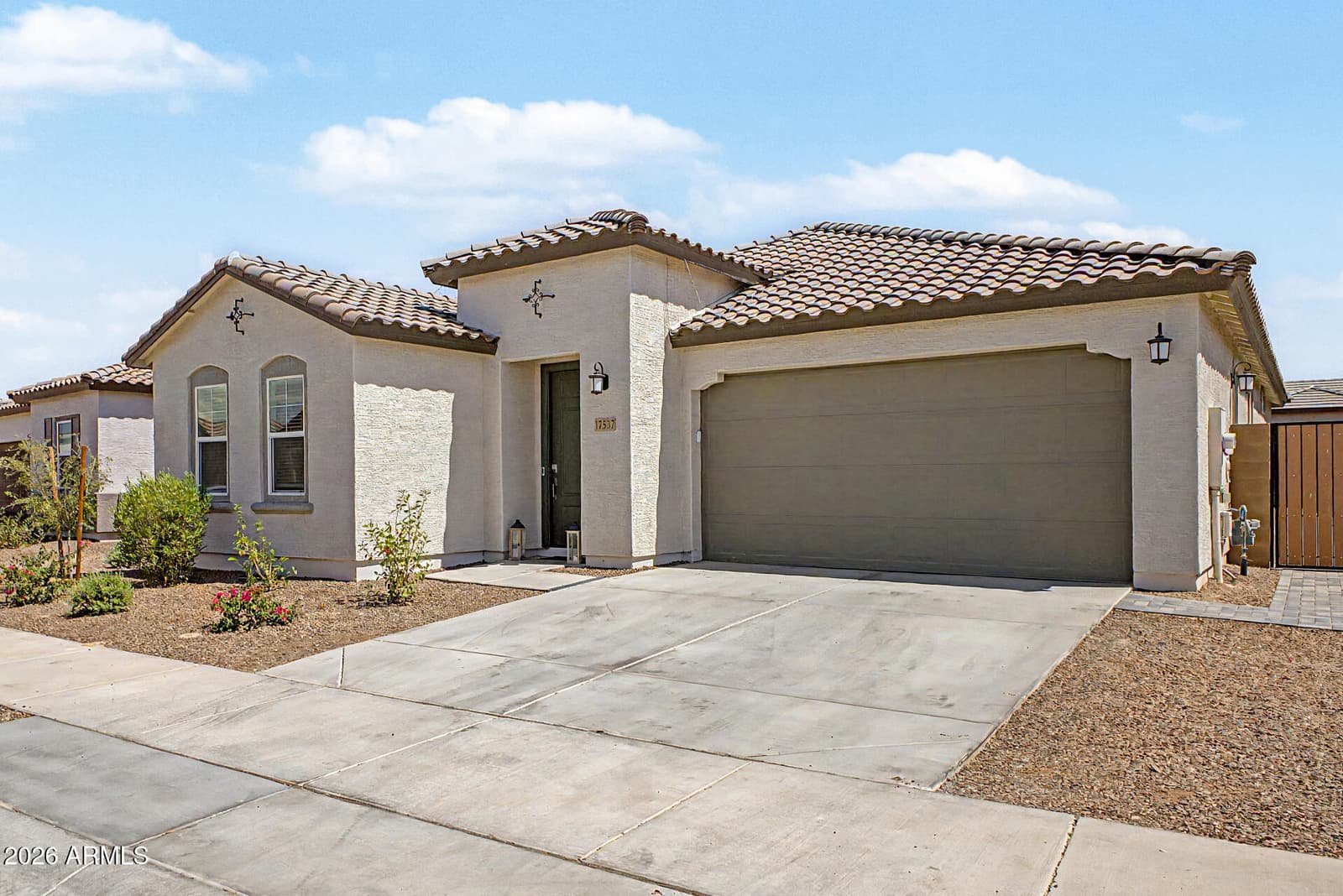 17537 W Superior Avenue, Goodyear, AZ 85338 — photo 4 of 47