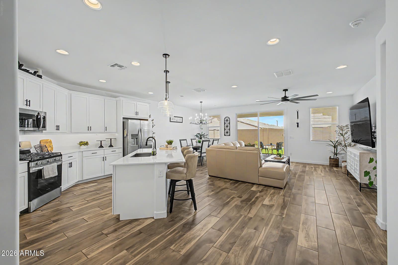 17537 W Superior Avenue, Goodyear, AZ 85338 — photo 14 of 47