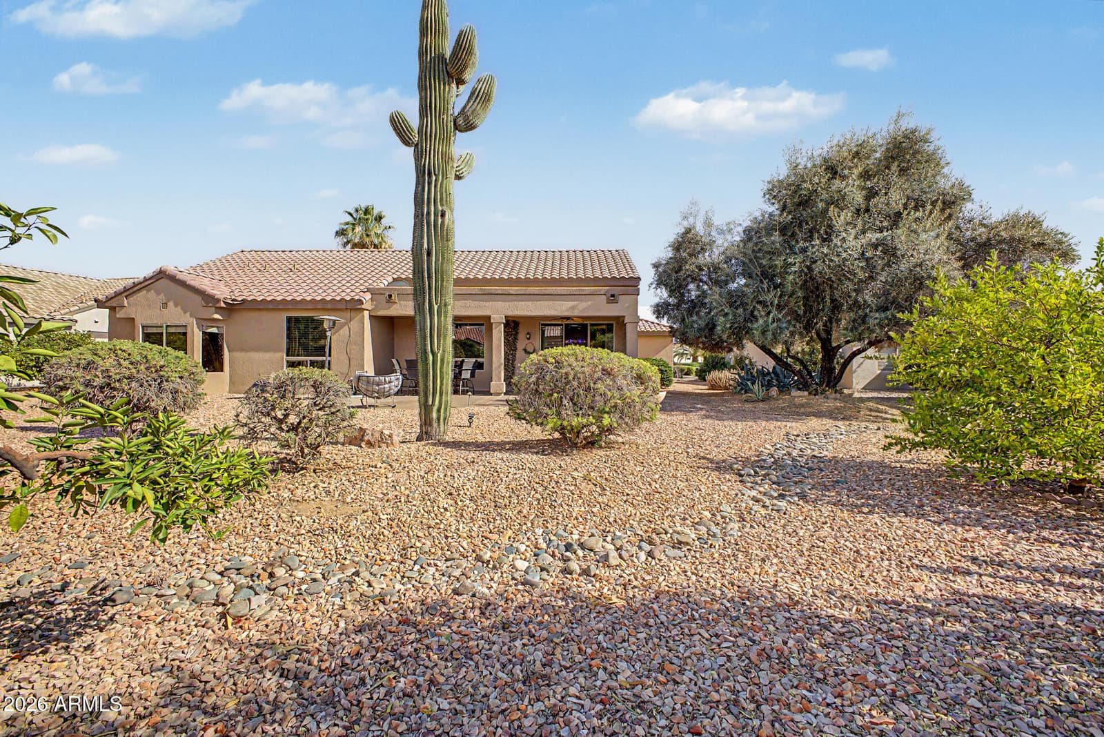 15764 W SPRING TREE Way, Surprise, AZ 85374 — photo 7 of 36