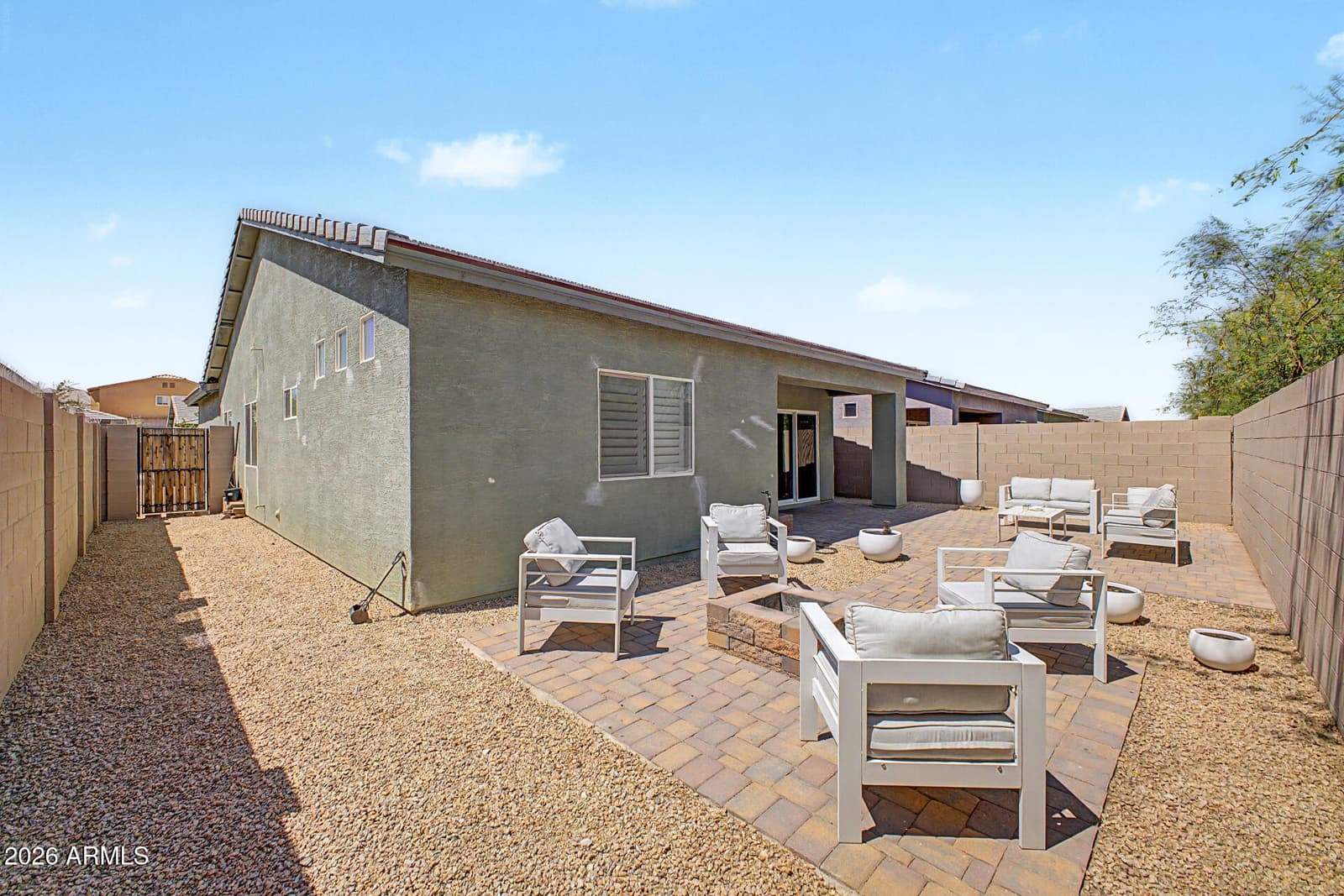 524 W HARWELL Road, Phoenix, AZ 85041 — photo 23 of 28