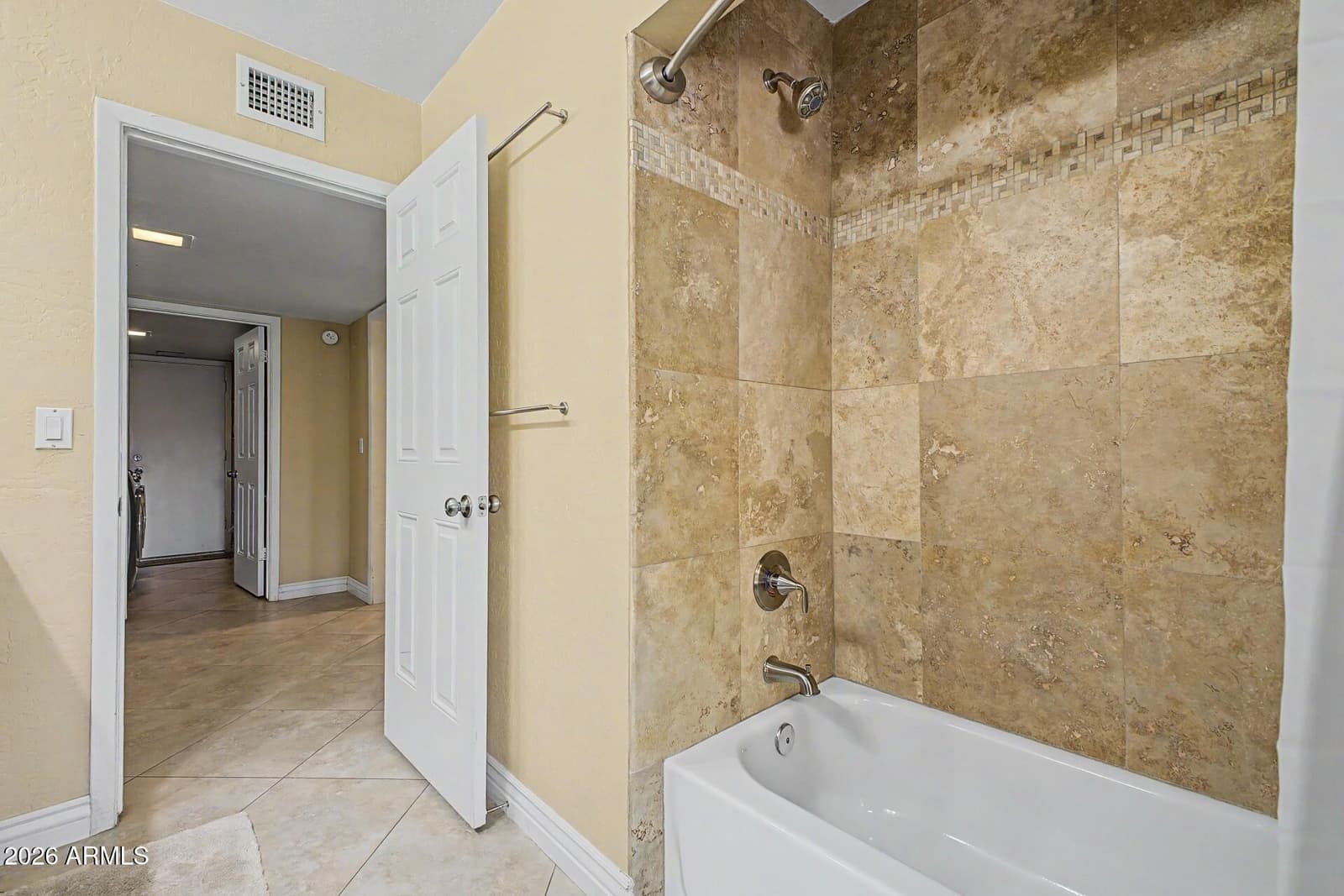 9236 N 28TH Street, Phoenix, AZ 85028 — photo 31 of 59