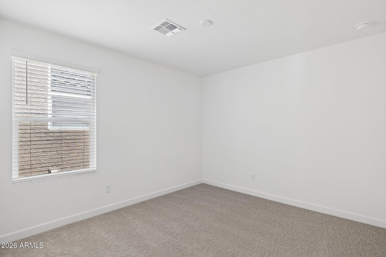 11879 W BURNSIDE Trail, Peoria, AZ 85383 — photo 14 of 33