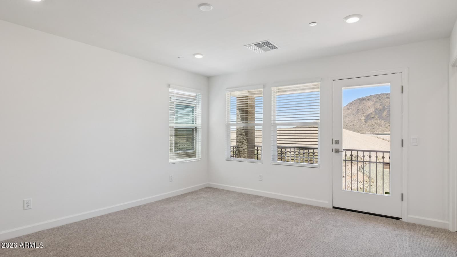 32696 N SMOKE VIEW Trail, Peoria, AZ 85383 — photo 15 of 33