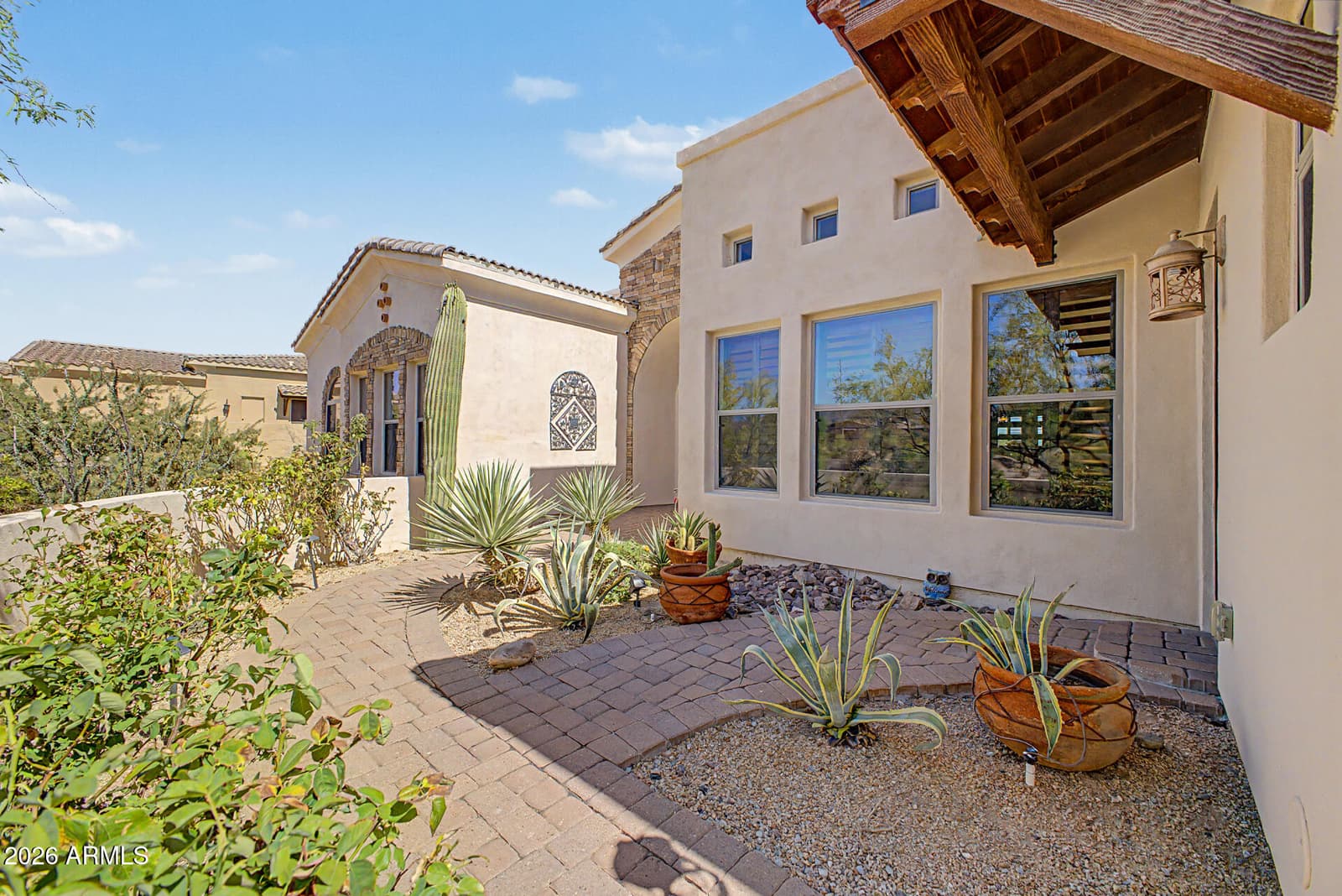 9817 E WINTER SUN Drive, Scottsdale, AZ 85262 — photo 5 of 71
