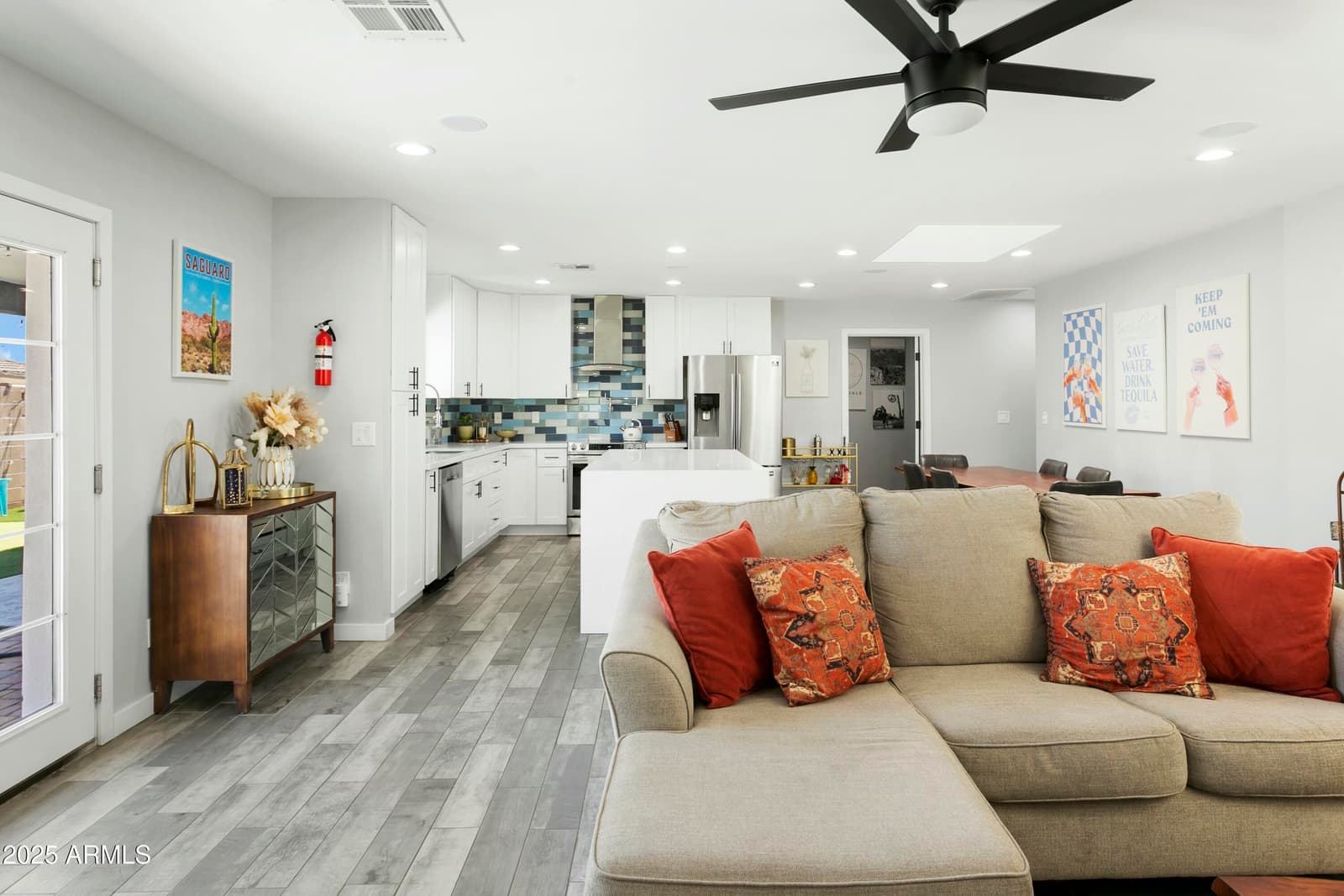 8312 E MACKENZIE Drive, Scottsdale, AZ 85251 — photo 17 of 30
