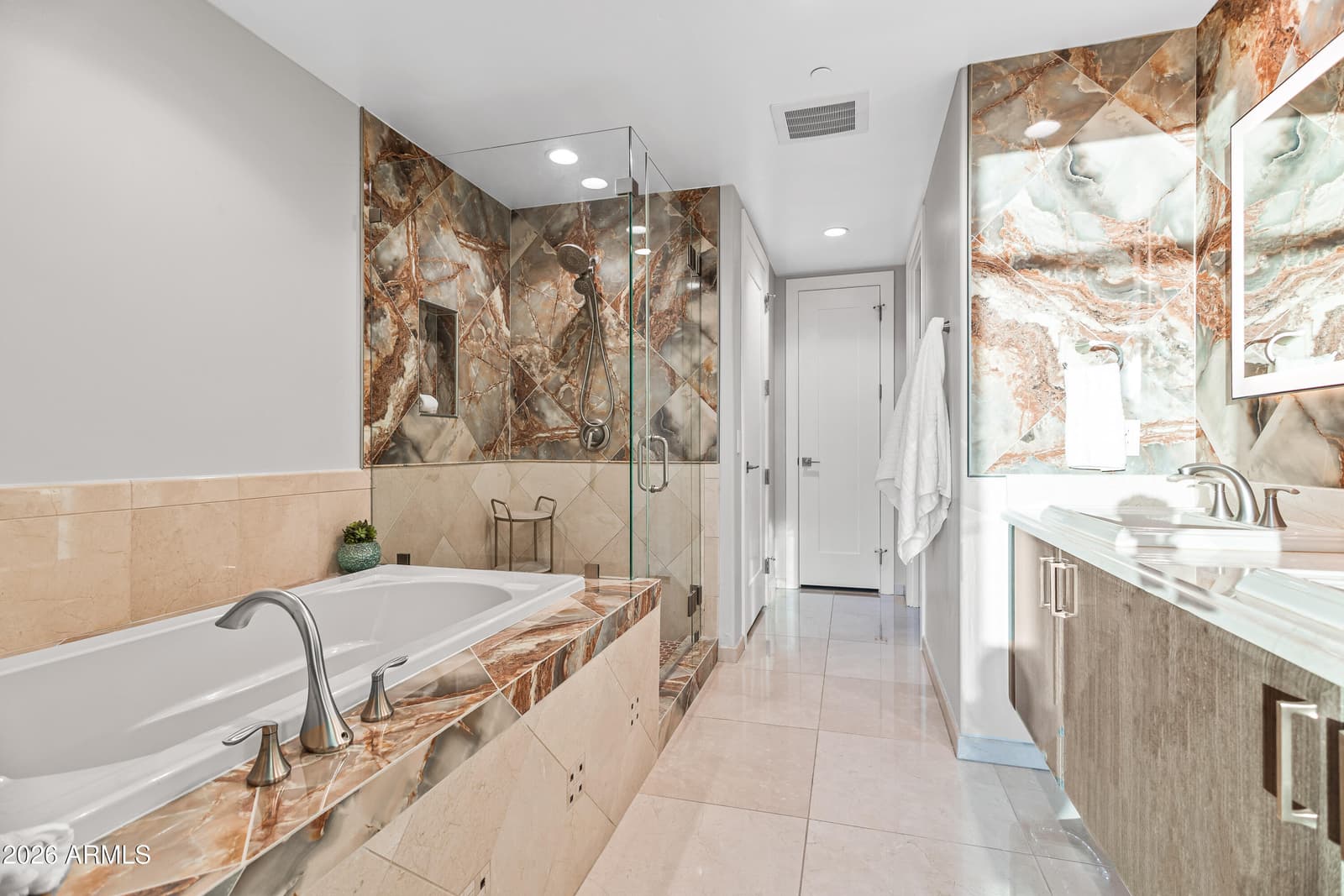 140 E RIO SALADO Parkway 1101, Tempe, AZ 85281 — photo 12 of 32