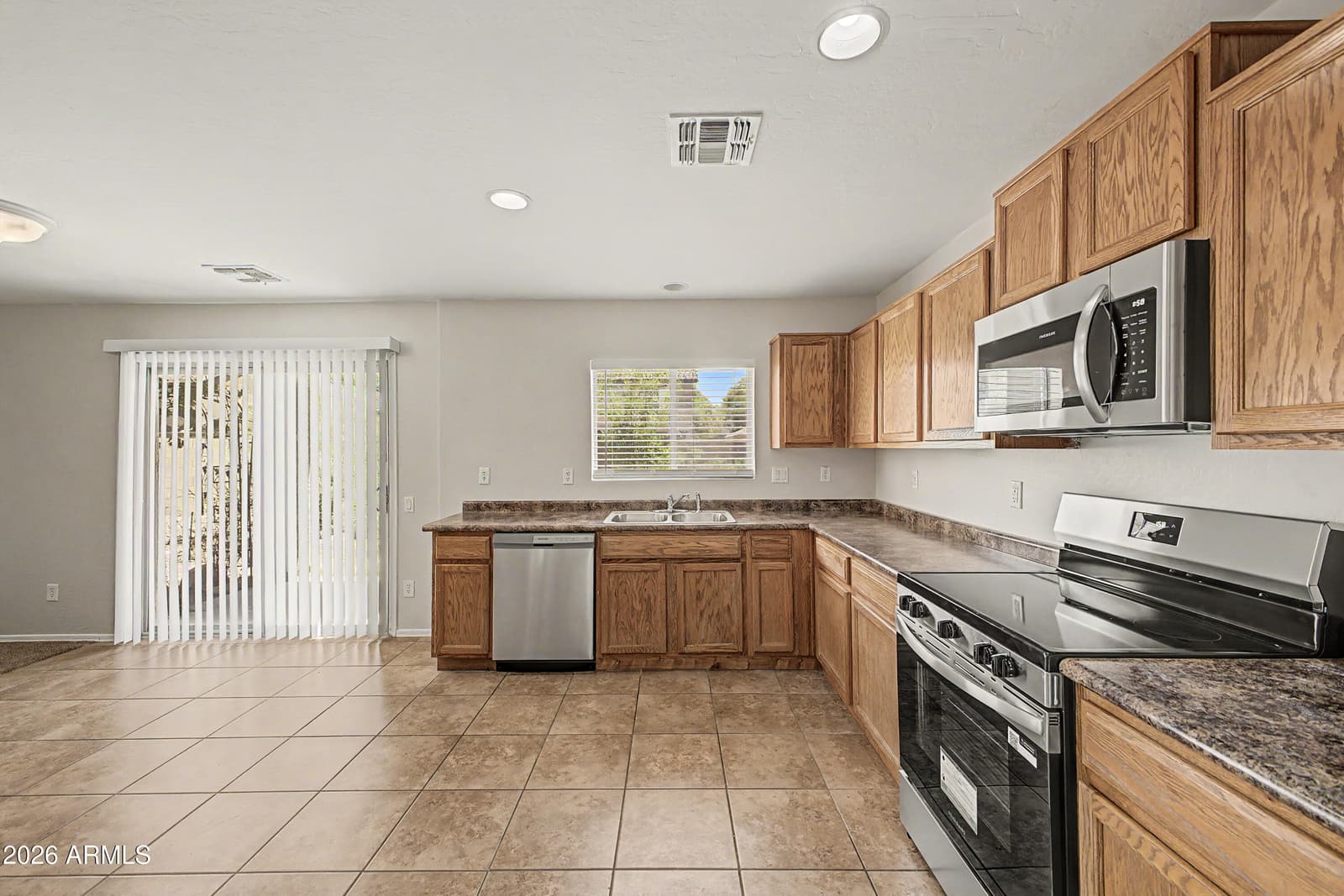 1441 E CHRISTOPHER Street, San Tan Valley, AZ 85140 — photo 10 of 29