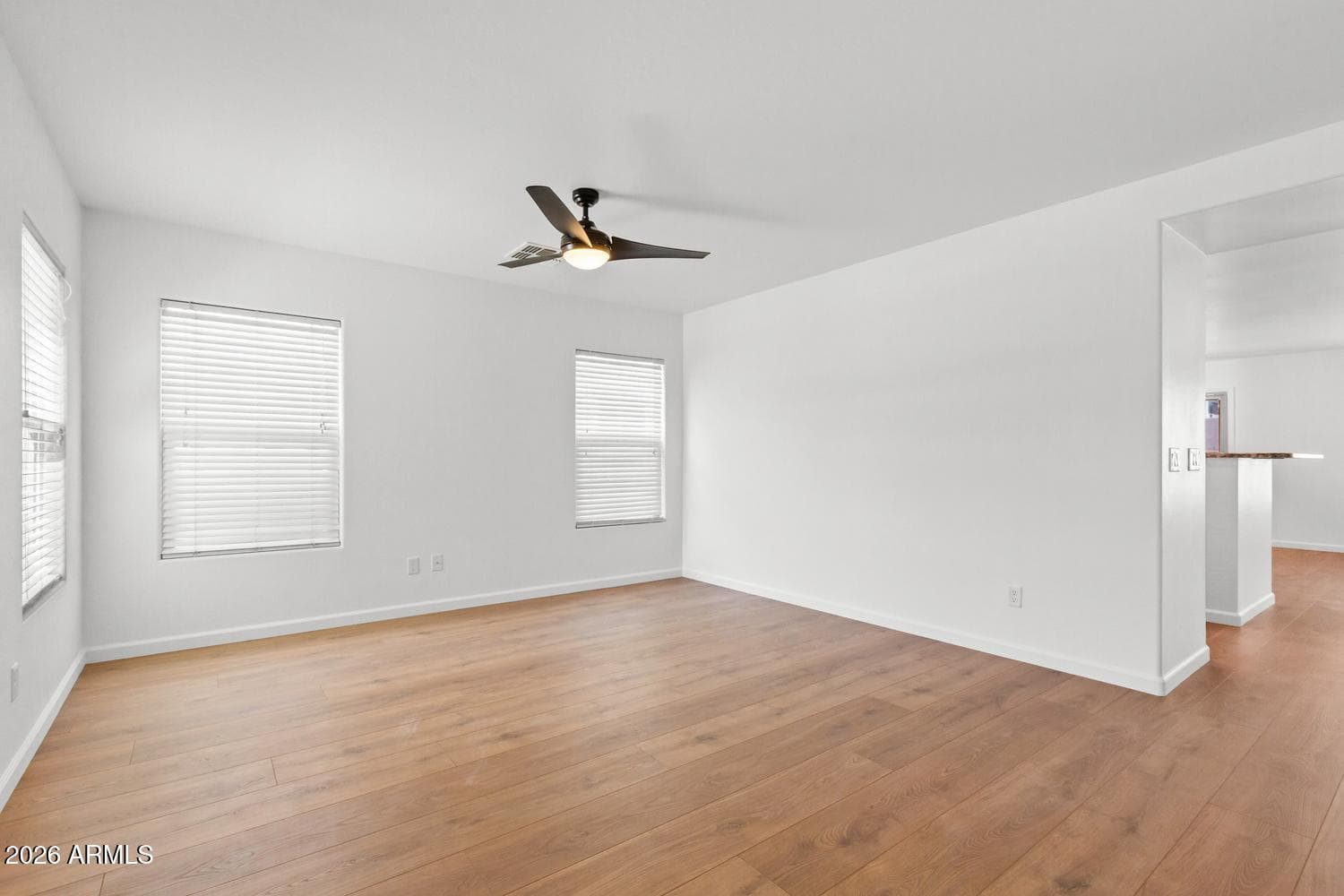 11014 W ELM Street, Phoenix, AZ 85037 — photo 7 of 37