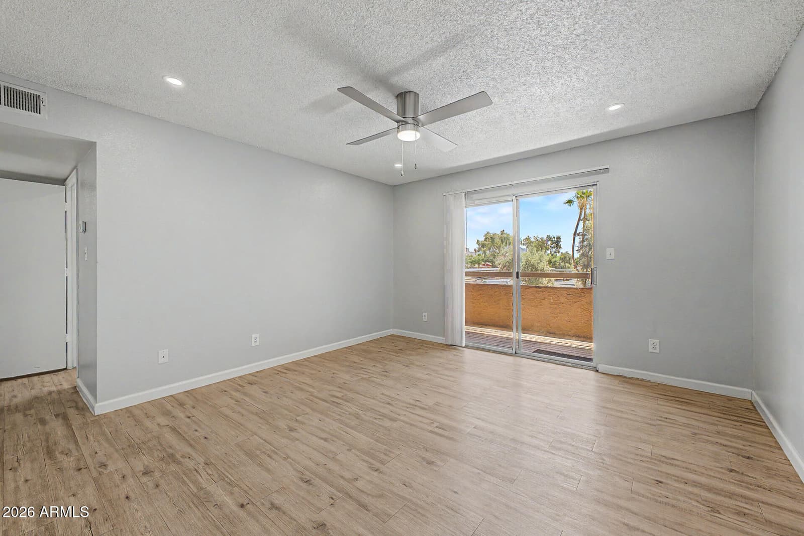 2625 E INDIAN SCHOOL Road 227, Phoenix, AZ 85016 — photo 7 of 30