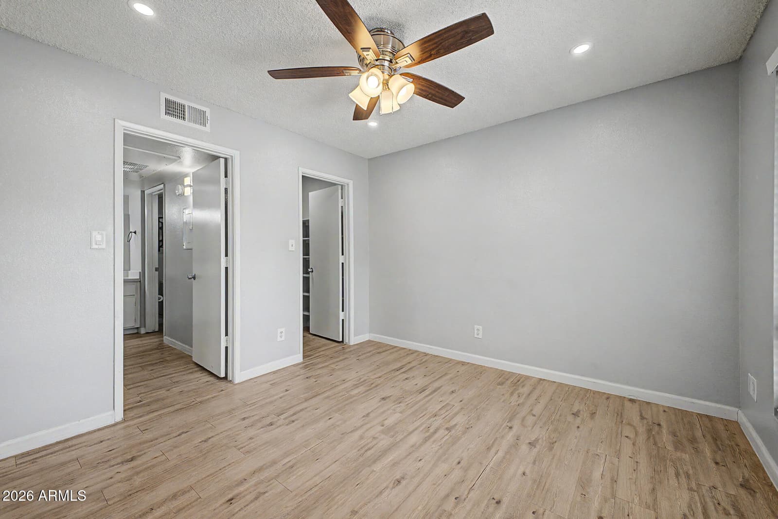 2625 E INDIAN SCHOOL Road 227, Phoenix, AZ 85016 — photo 14 of 30