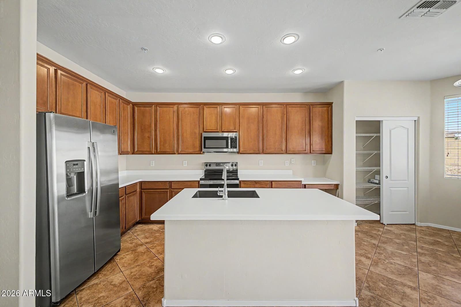 7223 S 71ST Lane, Laveen, AZ 85339 — photo 7 of 28