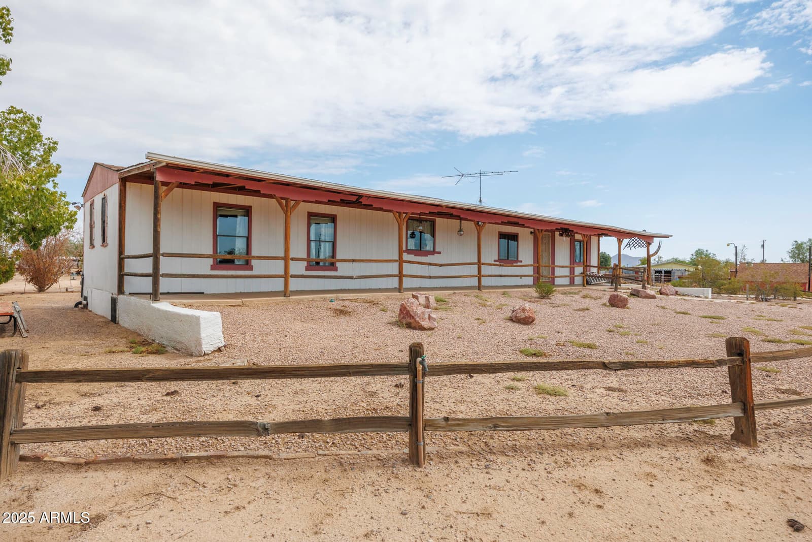 9835 N Scott Drive, Casa Grande, AZ 85122 — photo 4 of 60