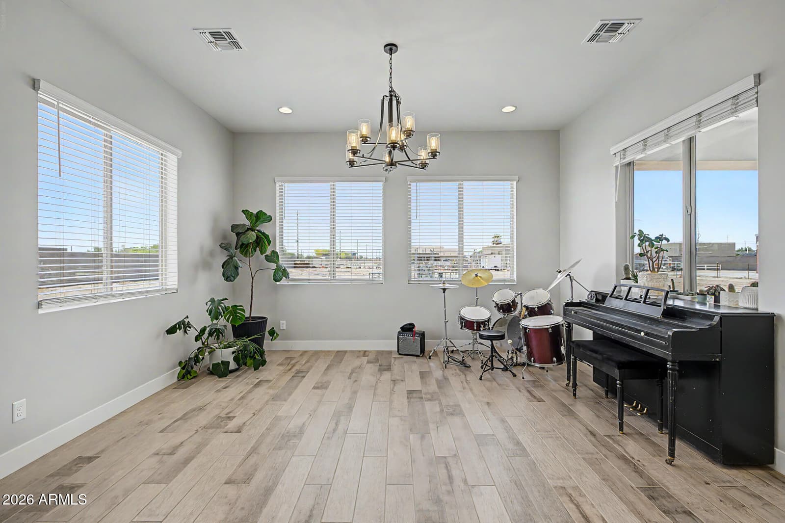 1789 E LOBO Street, San Tan Valley, AZ 85140 — photo 18 of 79
