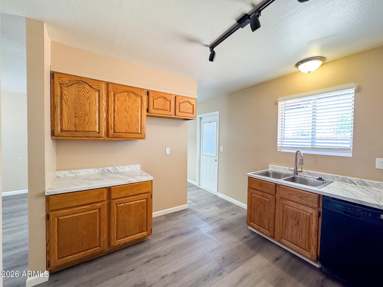 145 E CELAYA Street, Florence, AZ 85132 — photo 9 of 28