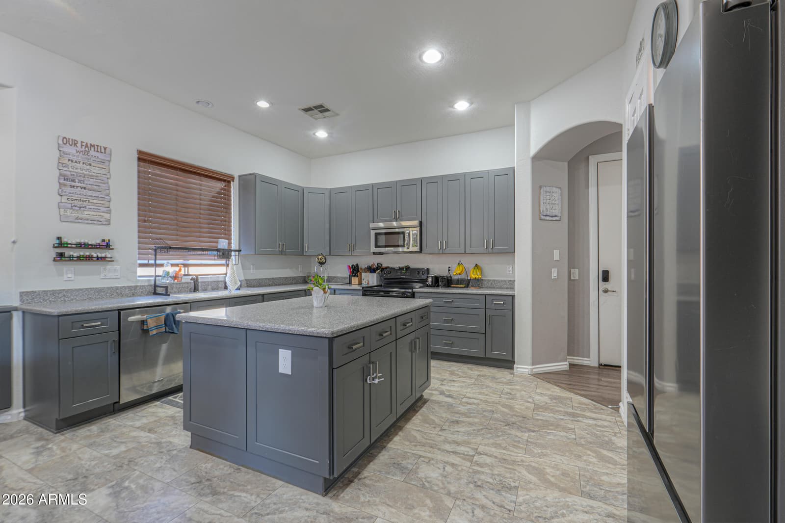 671 W Delray Drive, Casa Grande, AZ 85122 — photo 13 of 56
