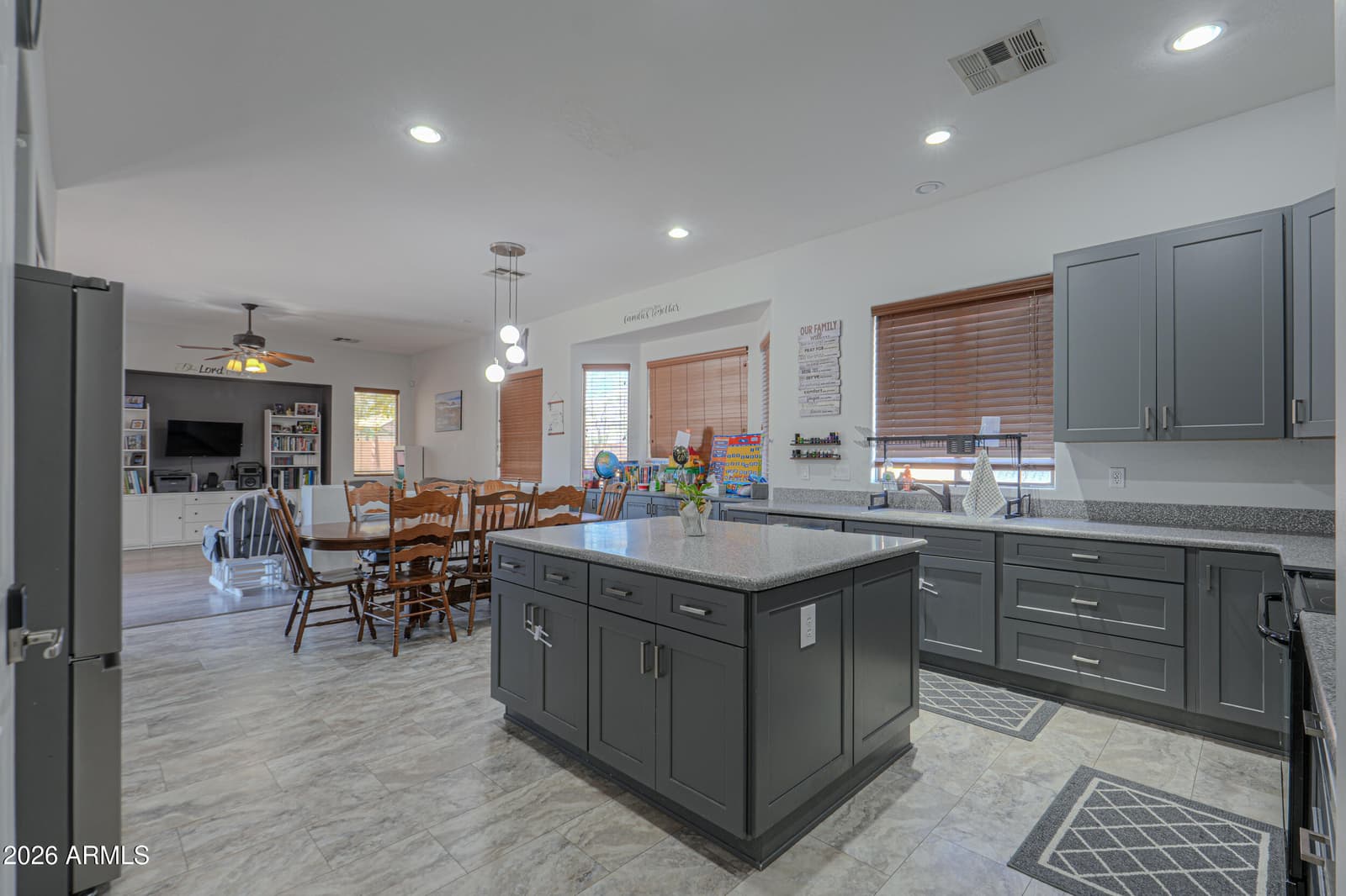 671 W Delray Drive, Casa Grande, AZ 85122 — photo 14 of 56
