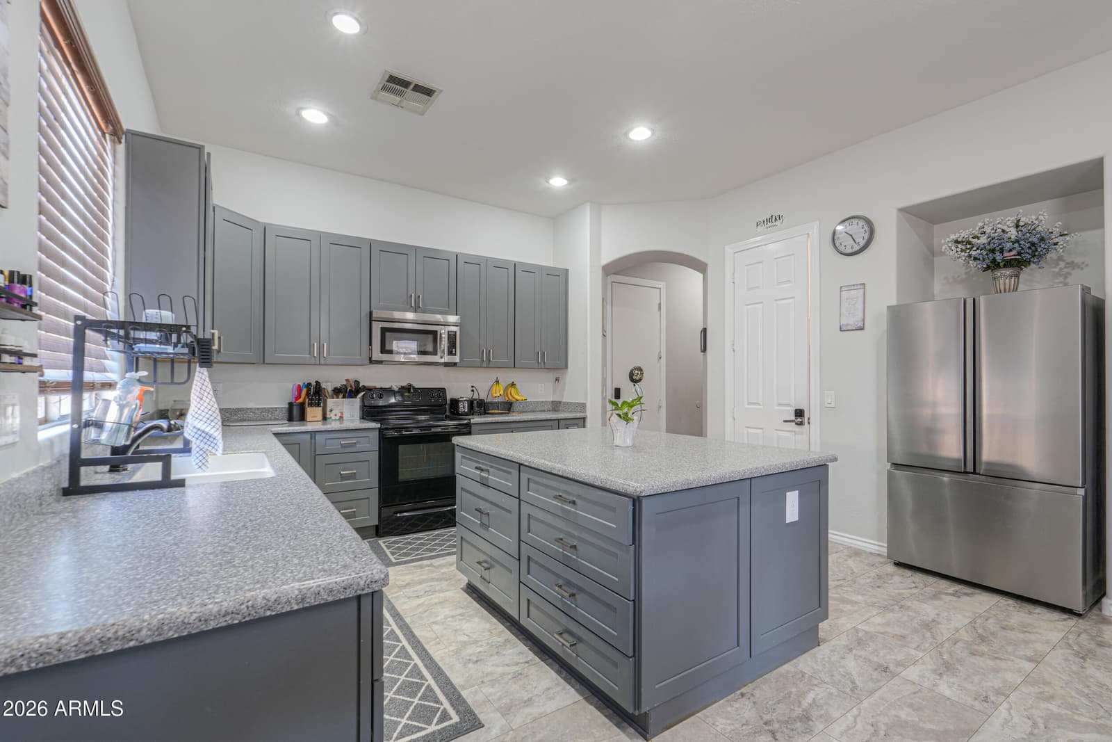 671 W Delray Drive, Casa Grande, AZ 85122 — photo 15 of 56