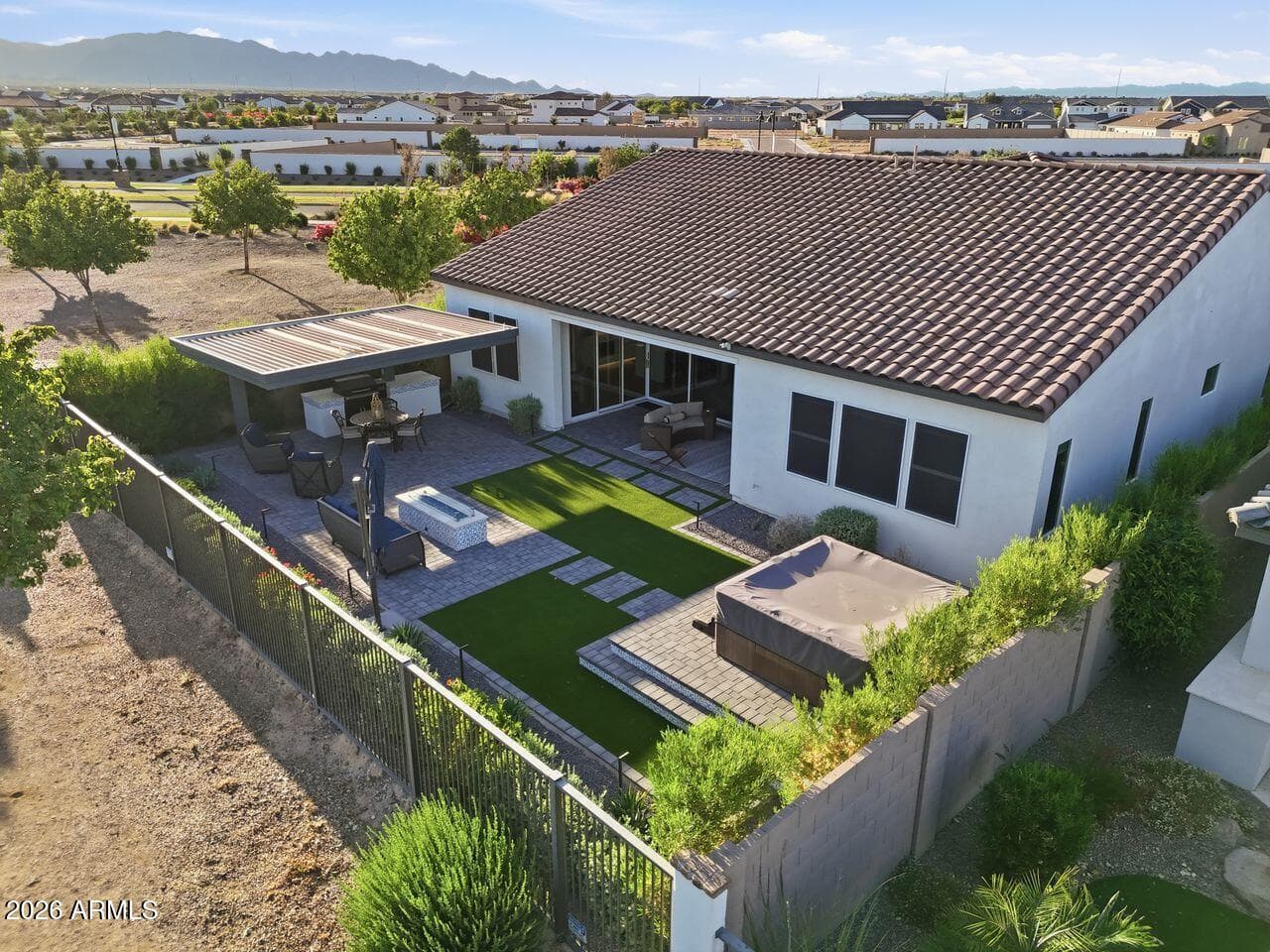 17775 W GUTHRIE Street, Surprise, AZ 85388 — photo 6 of 100