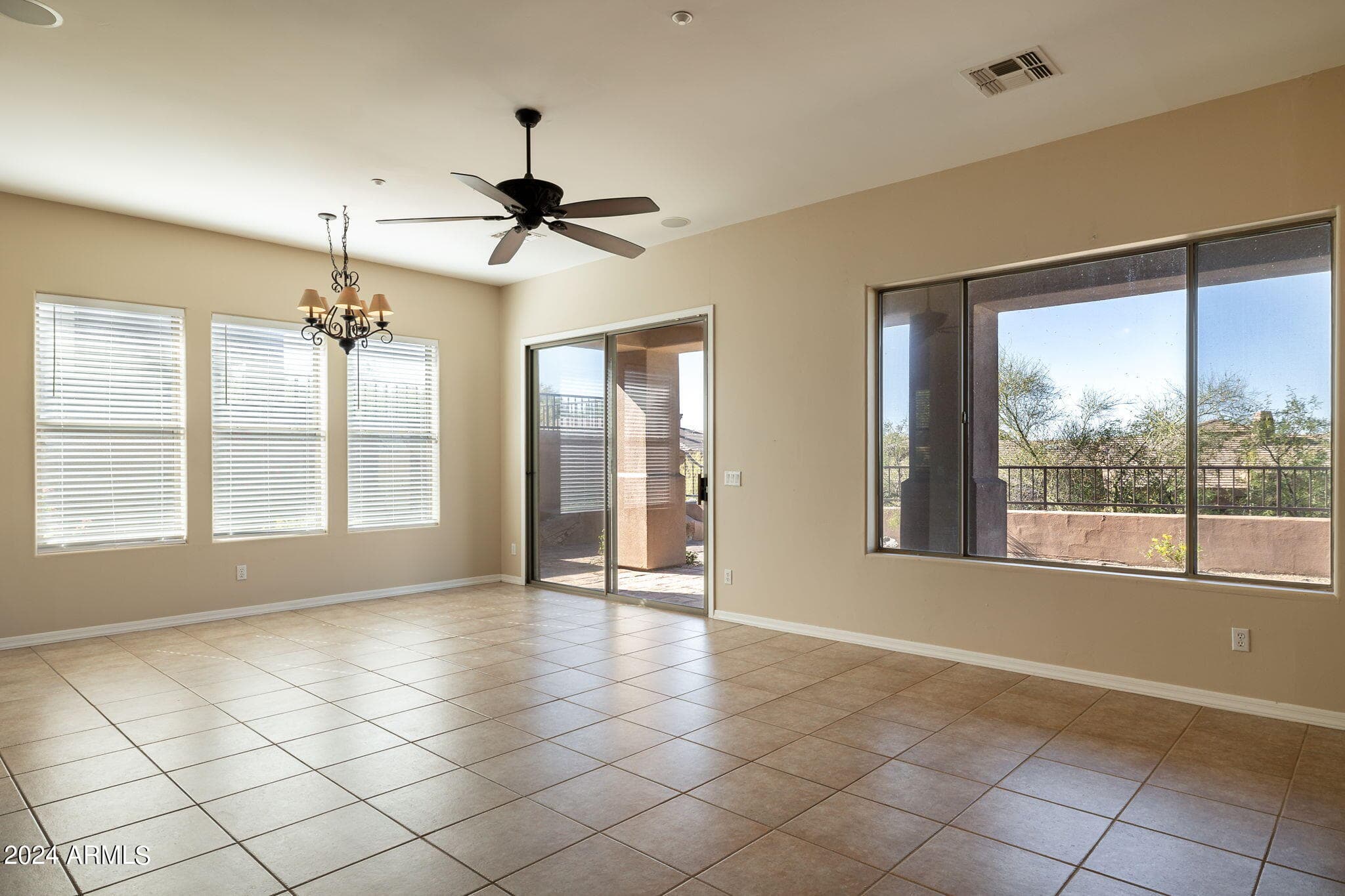 7431 E Sunset Sky Circle, Scottsdale, AZ 85266 — photo 10 of 34