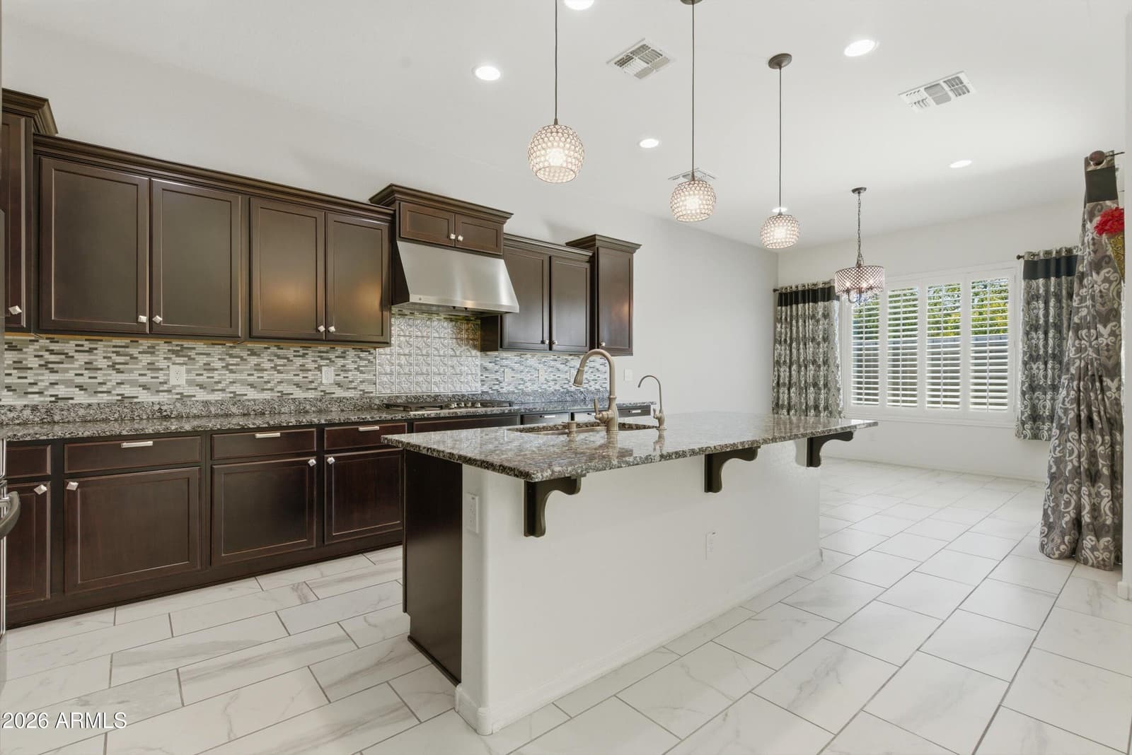 1083 E HOLLAND PARK Drive, Gilbert, AZ 85297 — photo 11 of 38