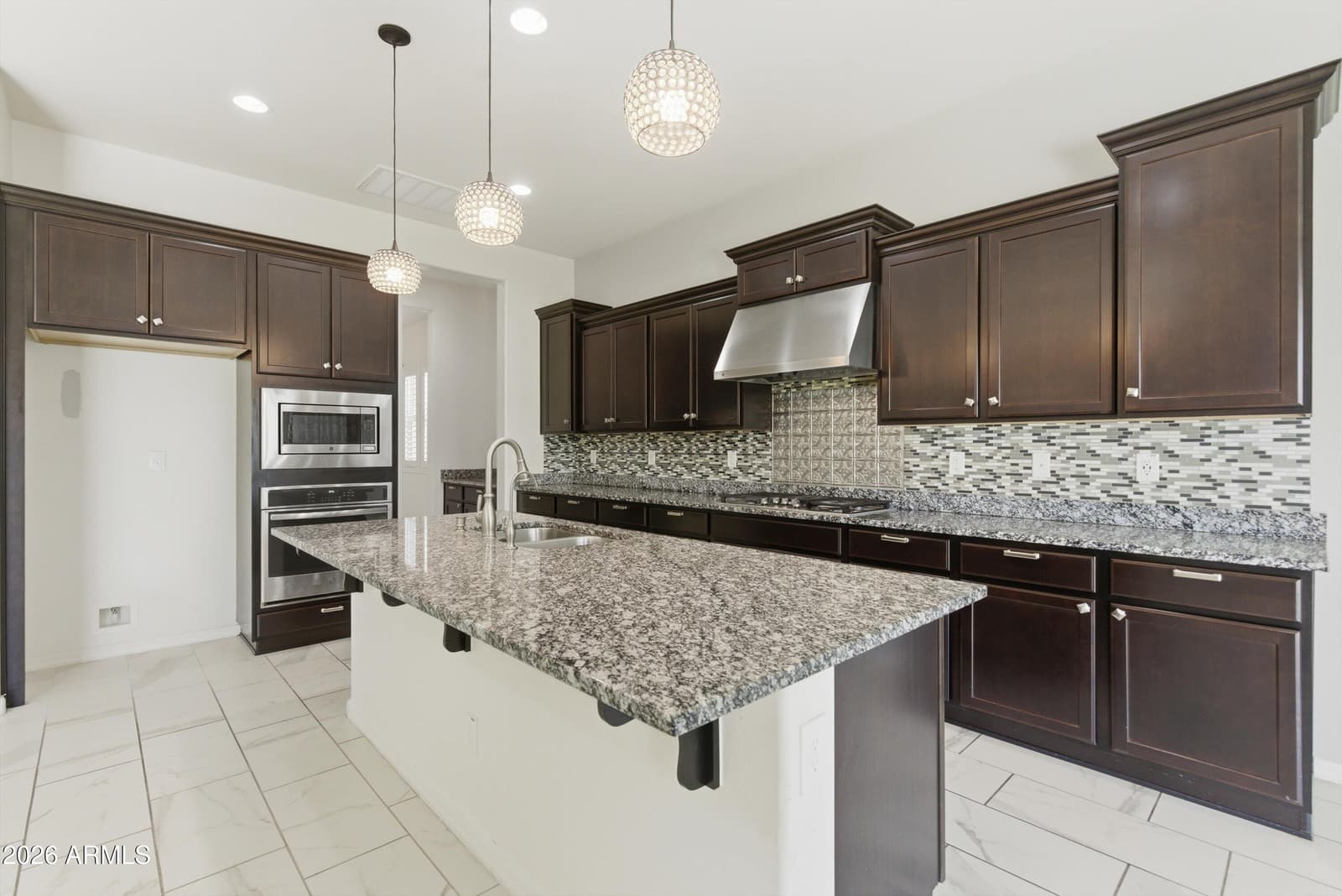1083 E HOLLAND PARK Drive, Gilbert, AZ 85297 — photo 12 of 38