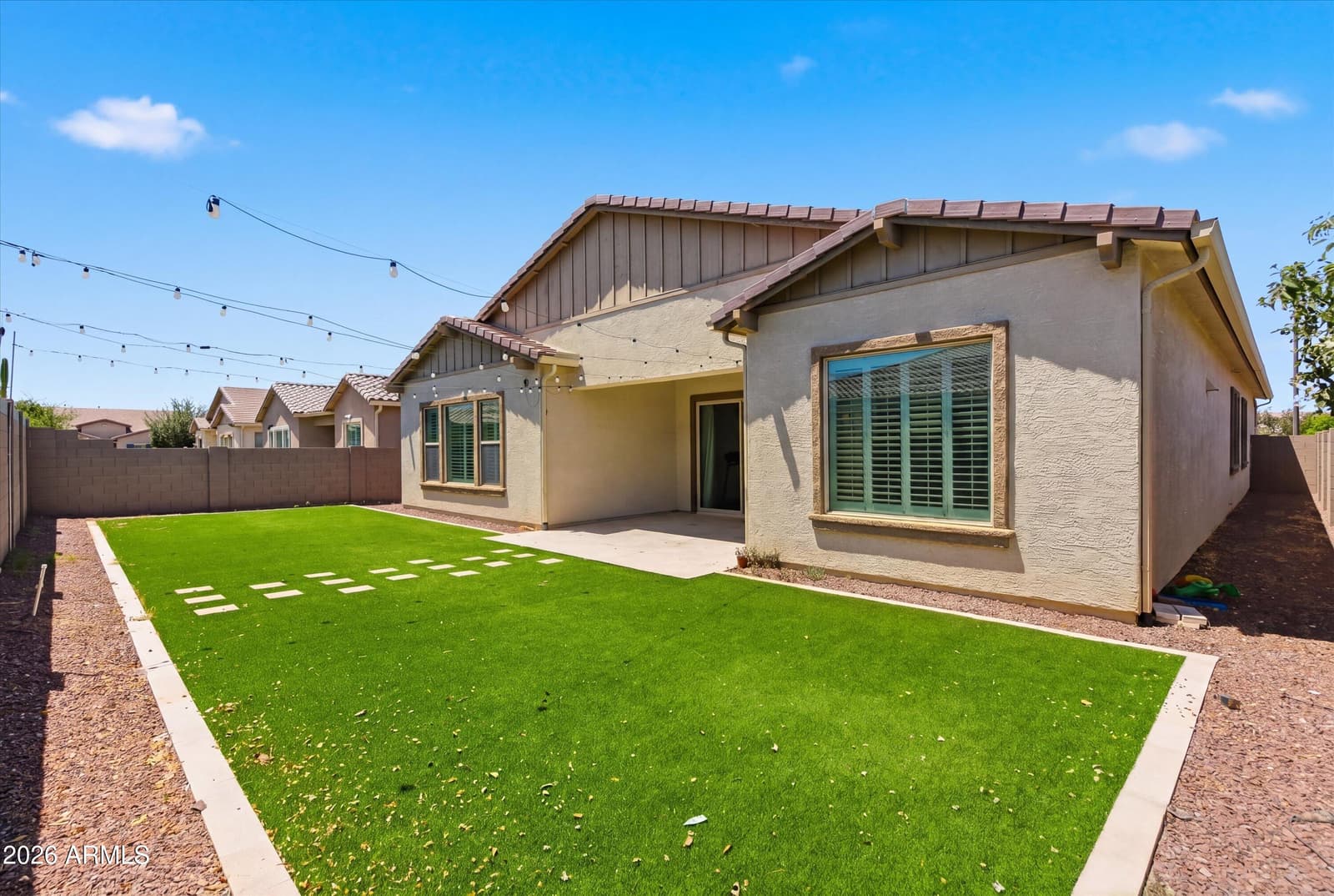 1083 E HOLLAND PARK Drive, Gilbert, AZ 85297 — photo 30 of 38