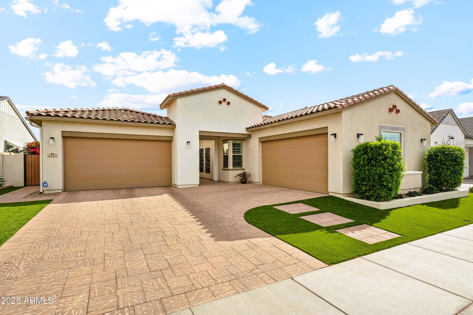 4215 E PRESCOTT Place, Chandler, AZ 85249 — photo 2 of 62