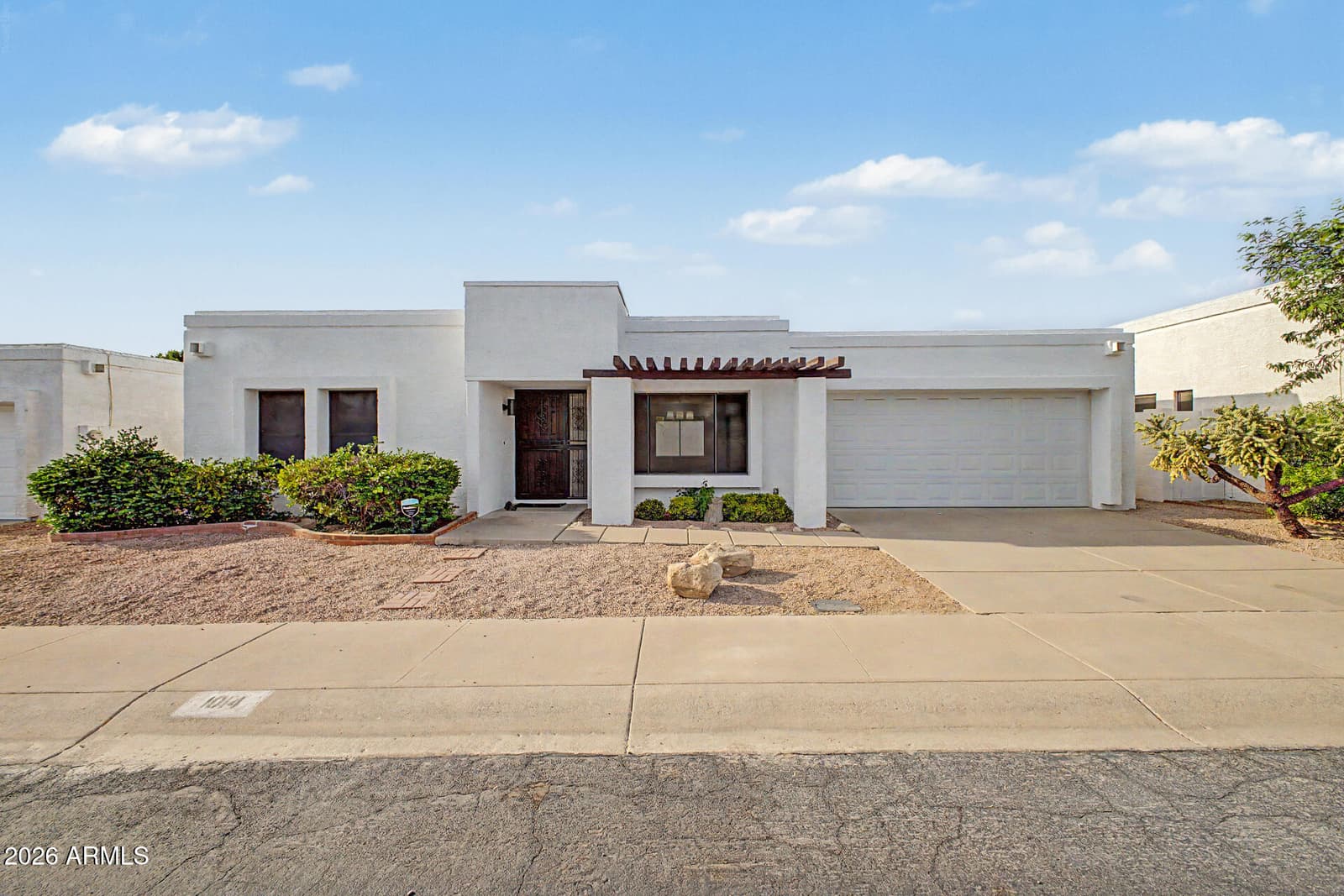 1014 E VILLA MARIA Drive, Phoenix, AZ 85022 — photo 1 of 29
