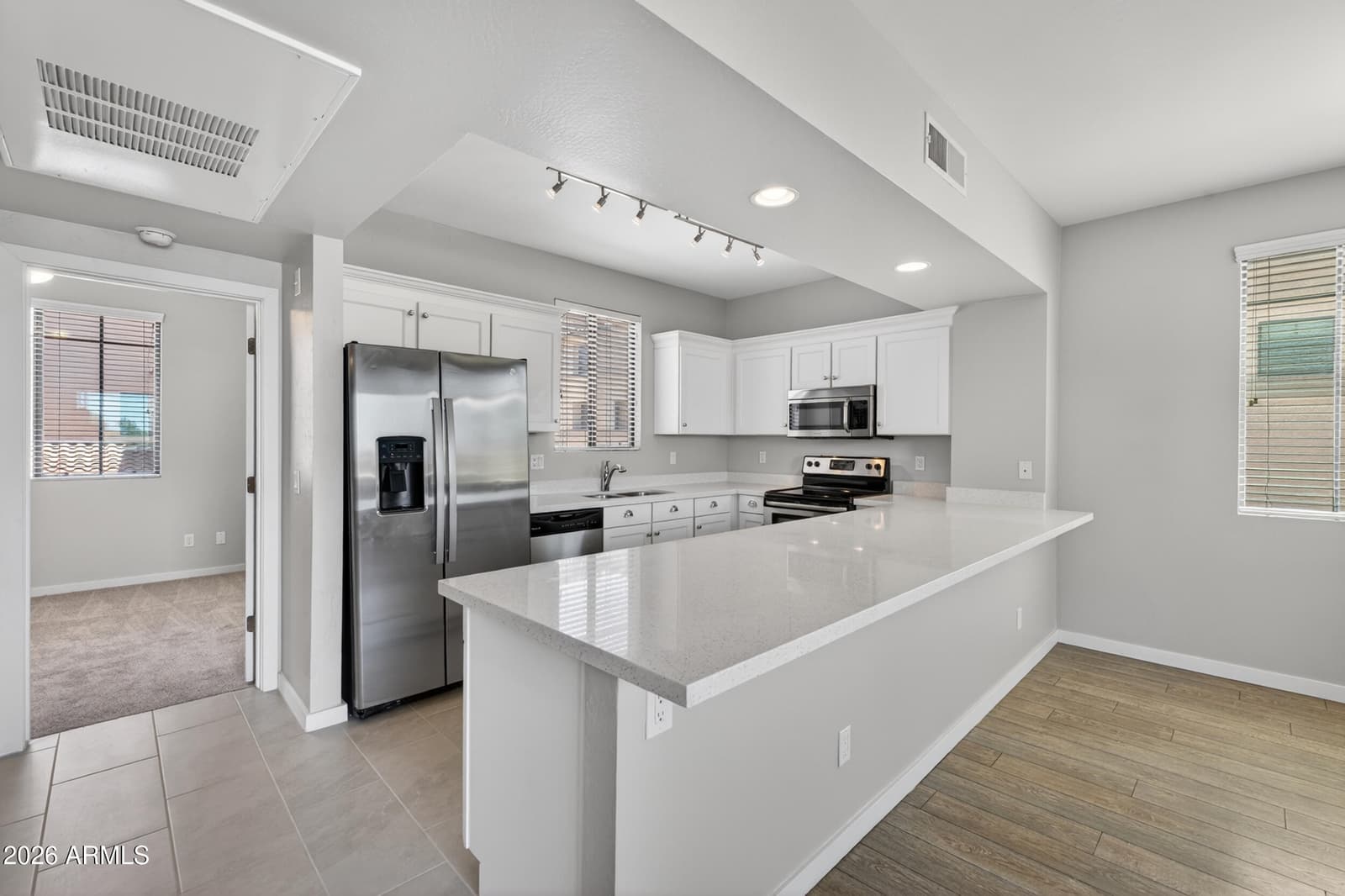 2315 N 52ND Street 103, Phoenix, AZ 85008 — photo 19 of 48