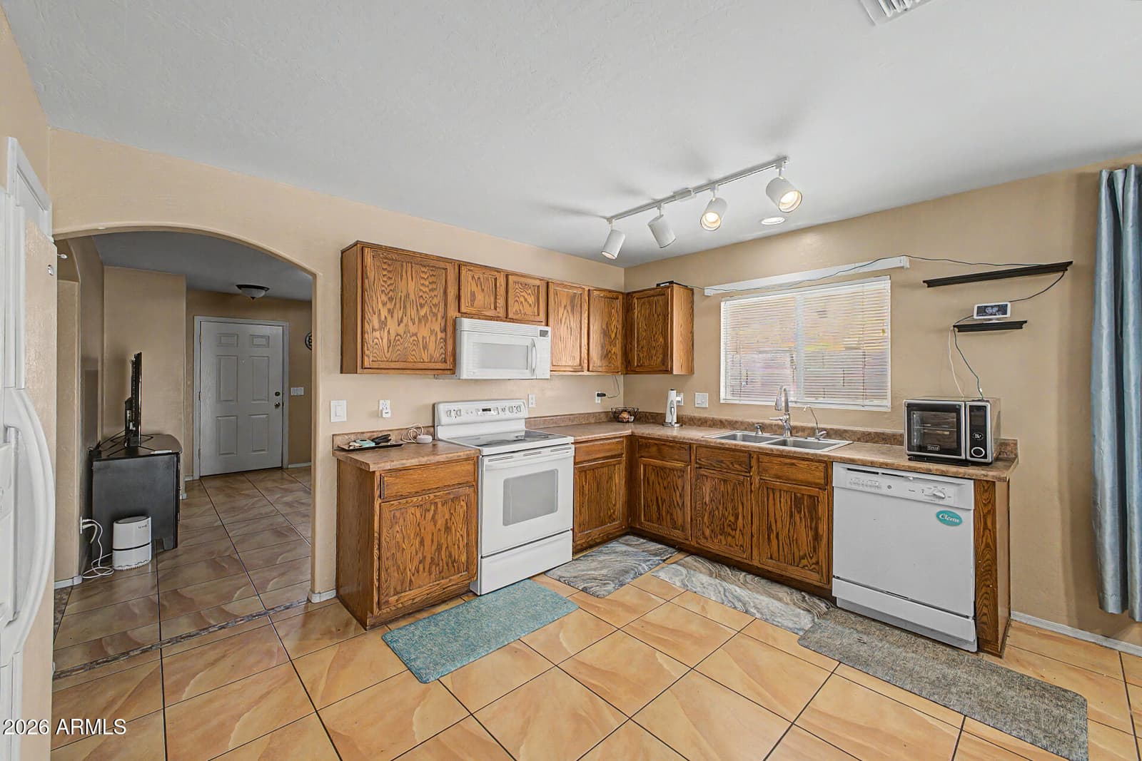 22259 W MESQUITE Drive, Buckeye, AZ 85326 — photo 10 of 24