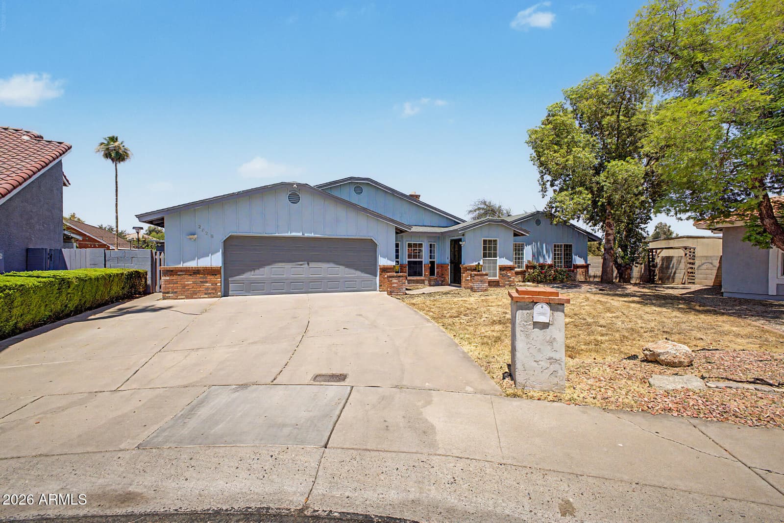 2828 W NORTHVIEW Avenue, Phoenix, AZ 85051 — photo 2 of 35