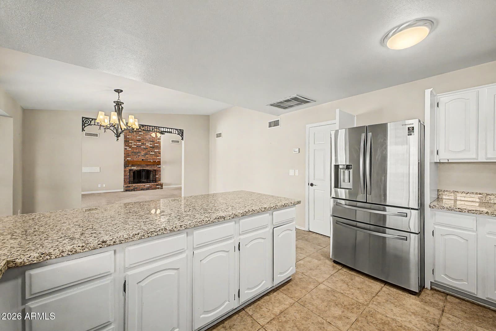 2828 W NORTHVIEW Avenue, Phoenix, AZ 85051 — photo 15 of 35