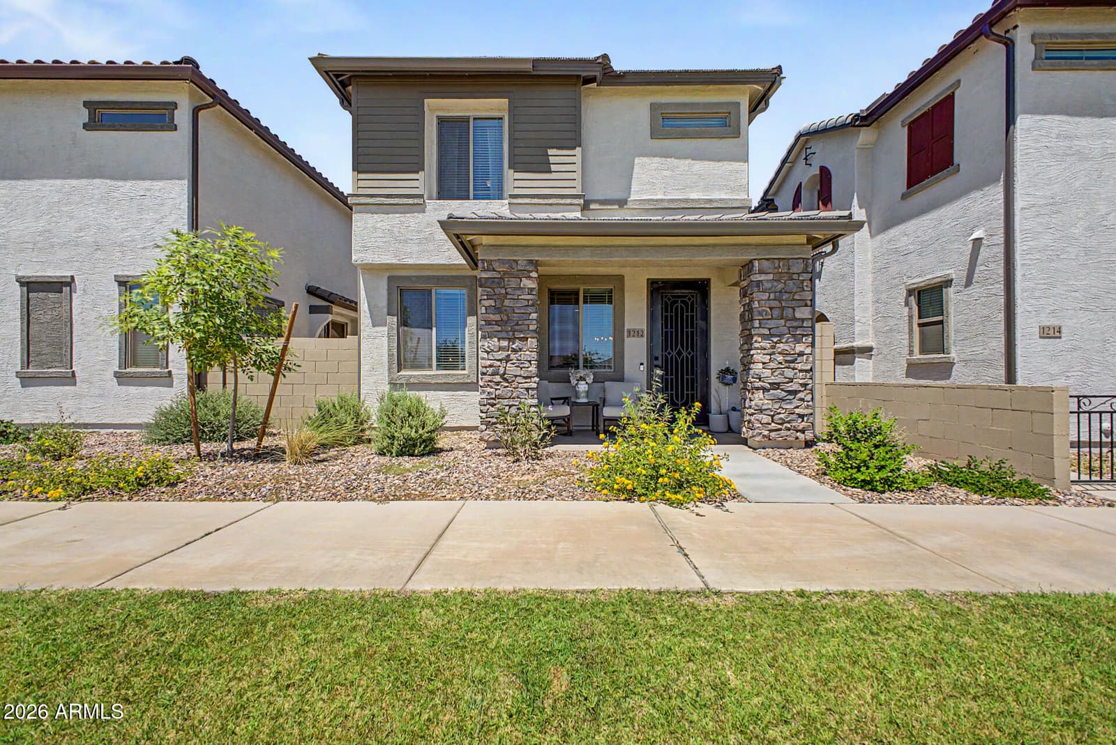 1212 W SPARROW Drive 1212 W, San Tan Valley, AZ 85140 — photo 2 of 35