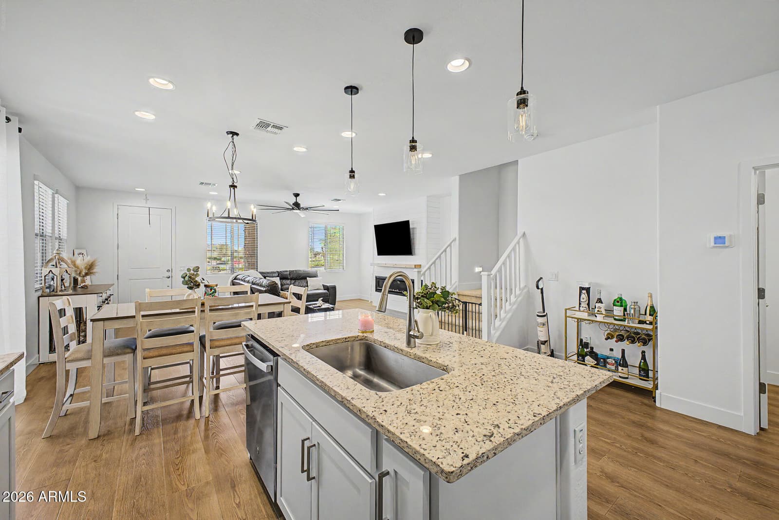 1212 W SPARROW Drive 1212 W, San Tan Valley, AZ 85140 — photo 15 of 35