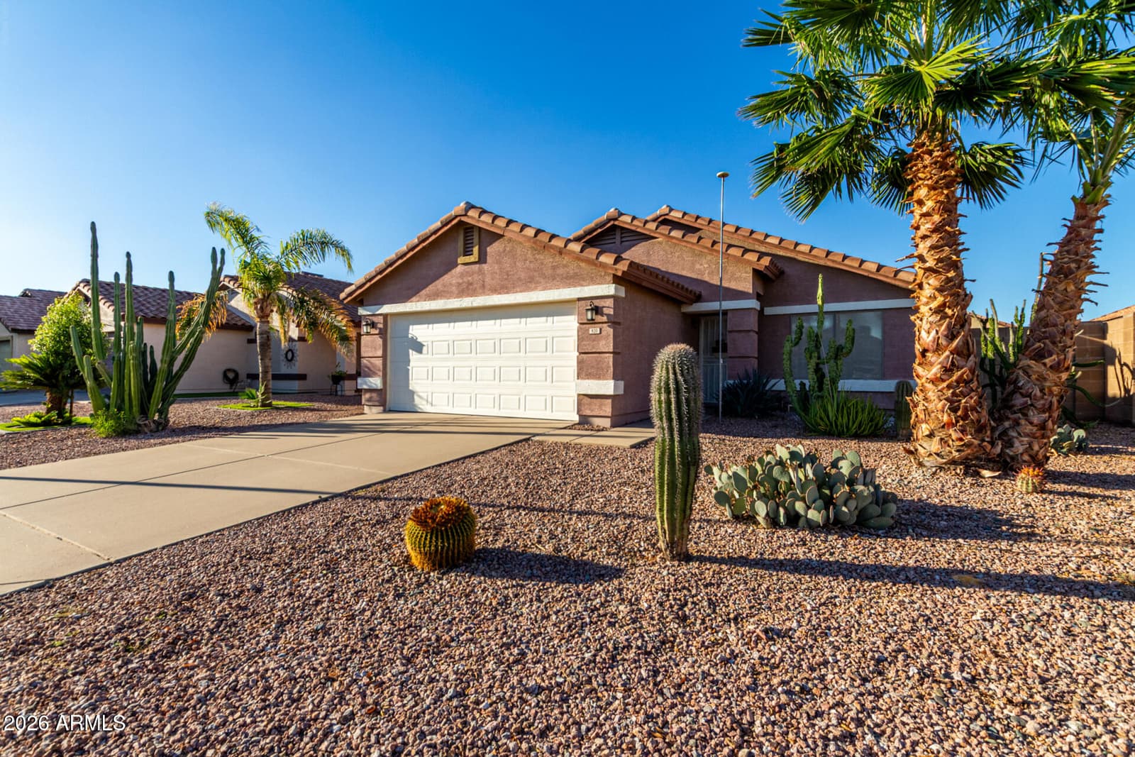920 E PIMA Avenue, Apache Junction, AZ 85119 — photo 2 of 28