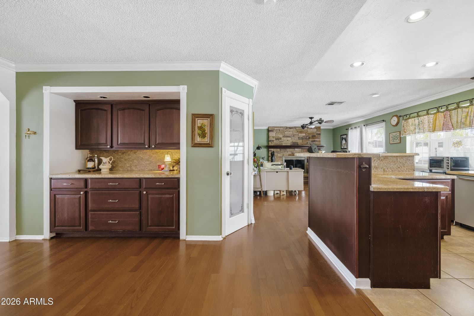 11843 N 60TH Avenue, Glendale, AZ 85304 — photo 10 of 32