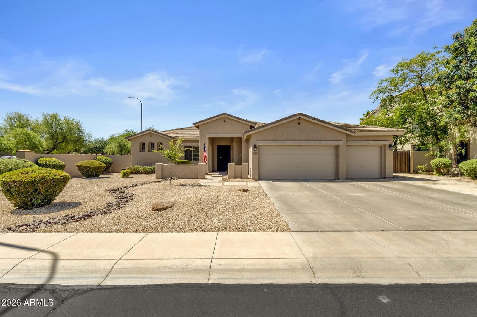 2349 E Kaibab Place, Chandler, AZ 85249 — photo 4 of 64