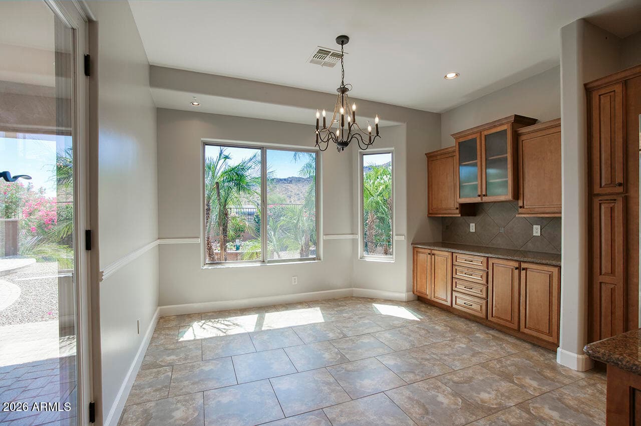 9909 S 6TH Place, Phoenix, AZ 85042 — photo 9 of 41