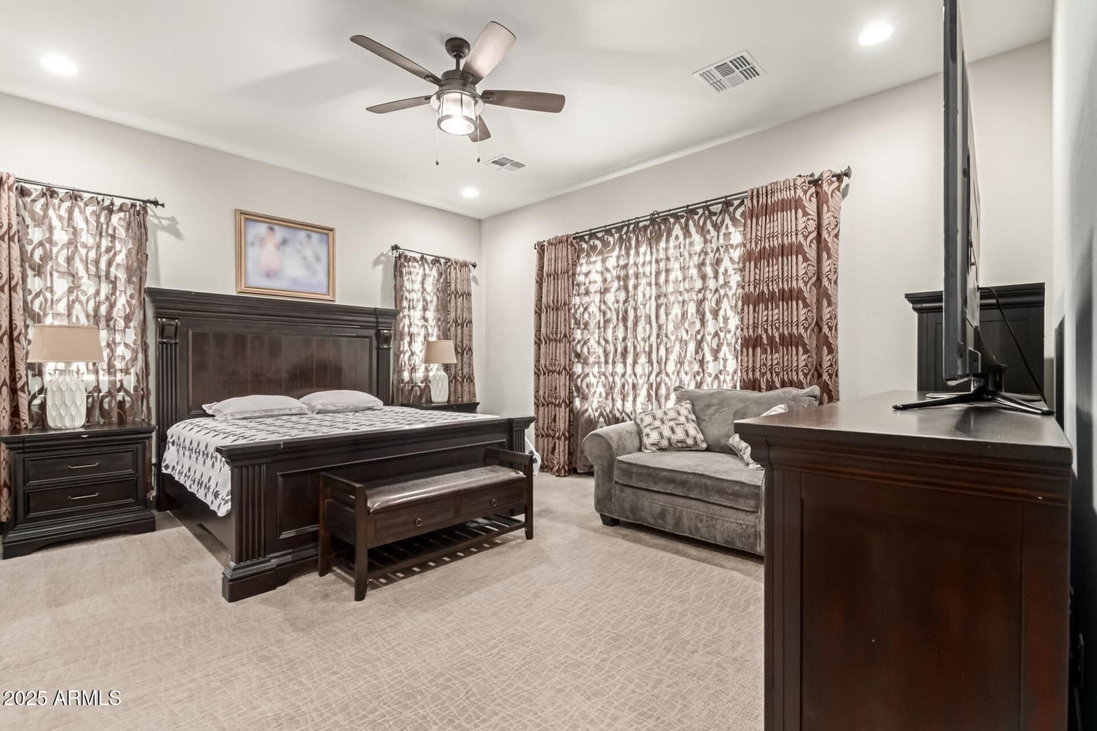 26019 W PONDEROSA Lane, Buckeye, AZ 85396 — photo 8 of 34