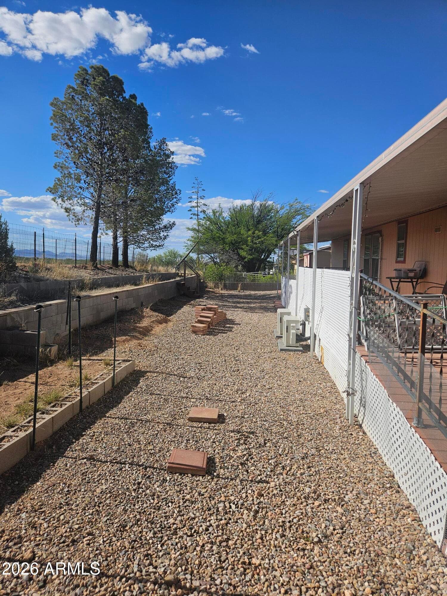 708 S Shallow Brook Loop, Sierra Vista, AZ 85635 — photo 43 of 51