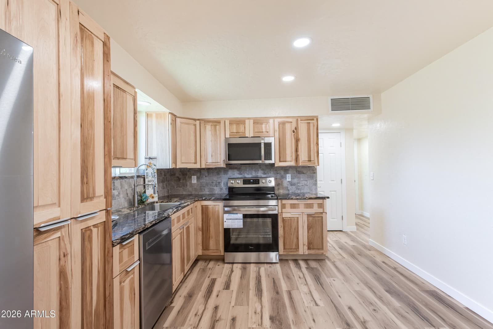 2061 N LAUREL Place, Huachuca City, AZ 85616 — photo 8 of 35