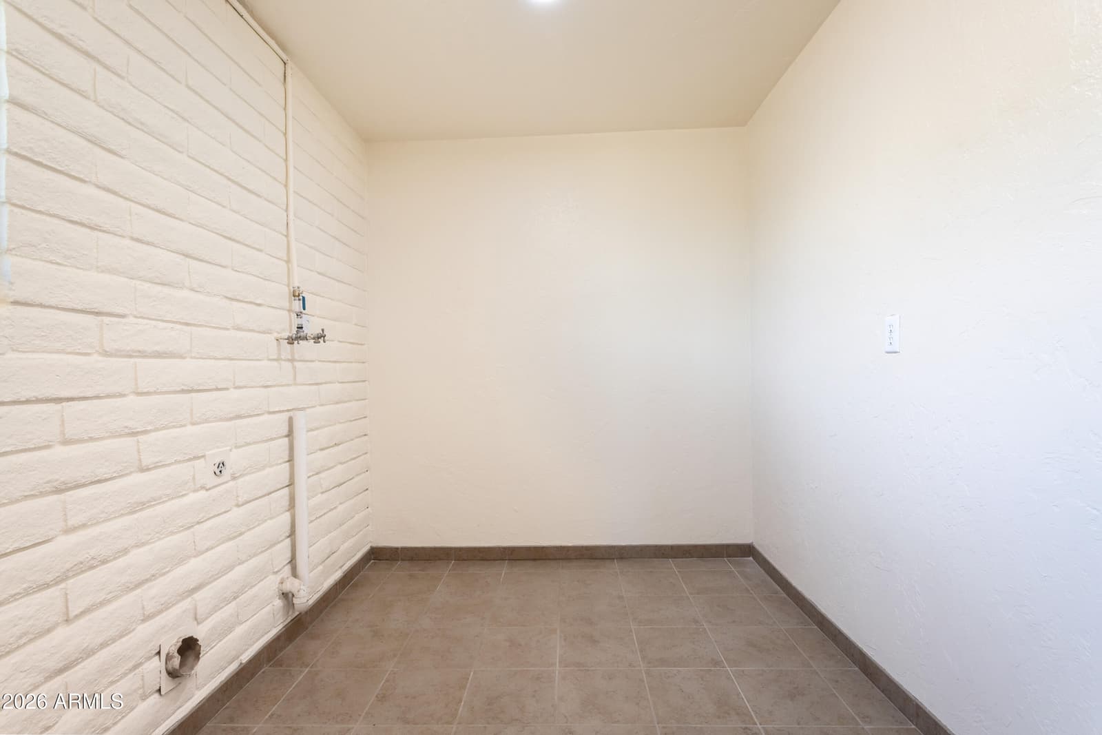 2061 N LAUREL Place, Huachuca City, AZ 85616 — photo 22 of 35
