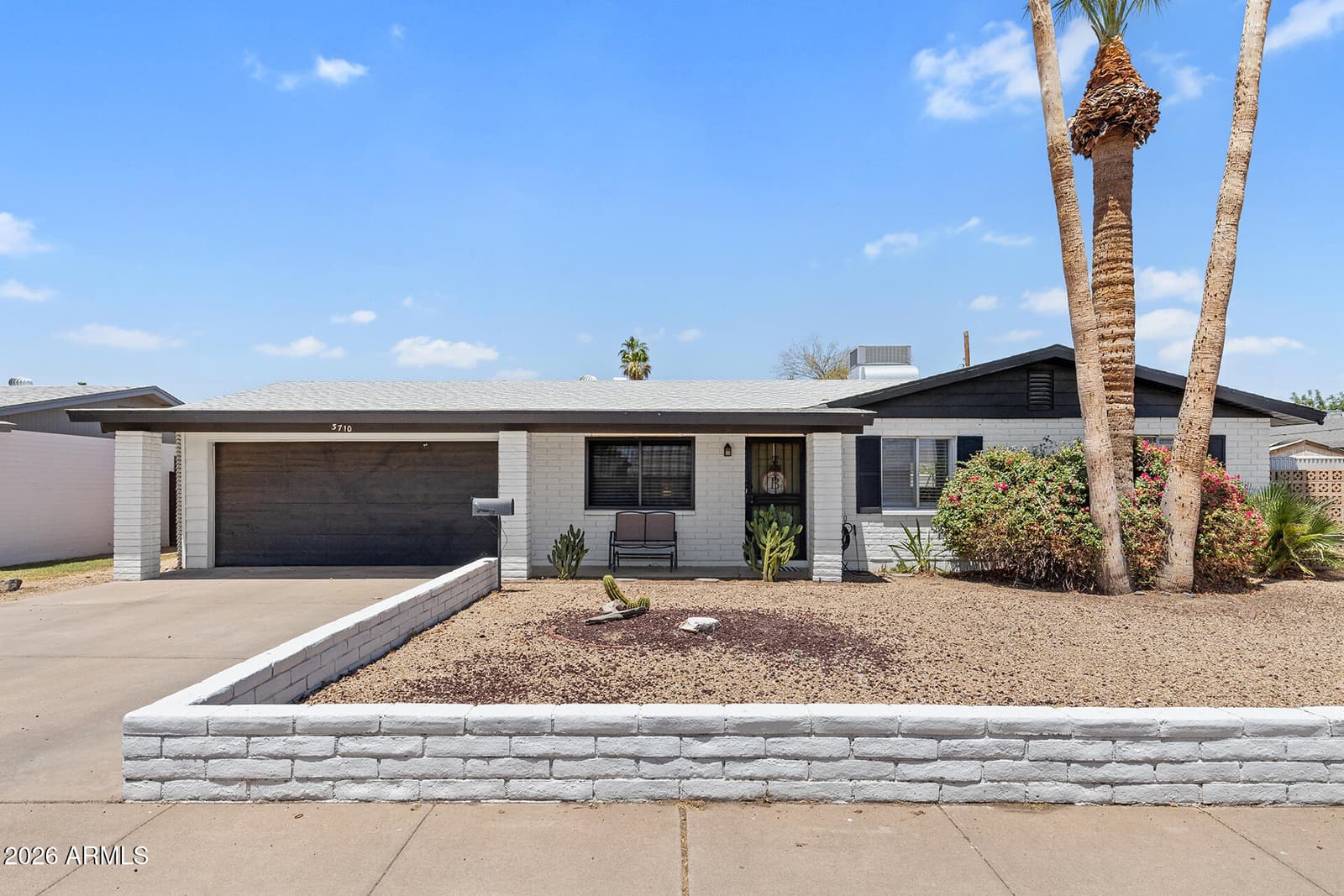 3710 W Caron Street, Phoenix, AZ 85051 — photo 7 of 34