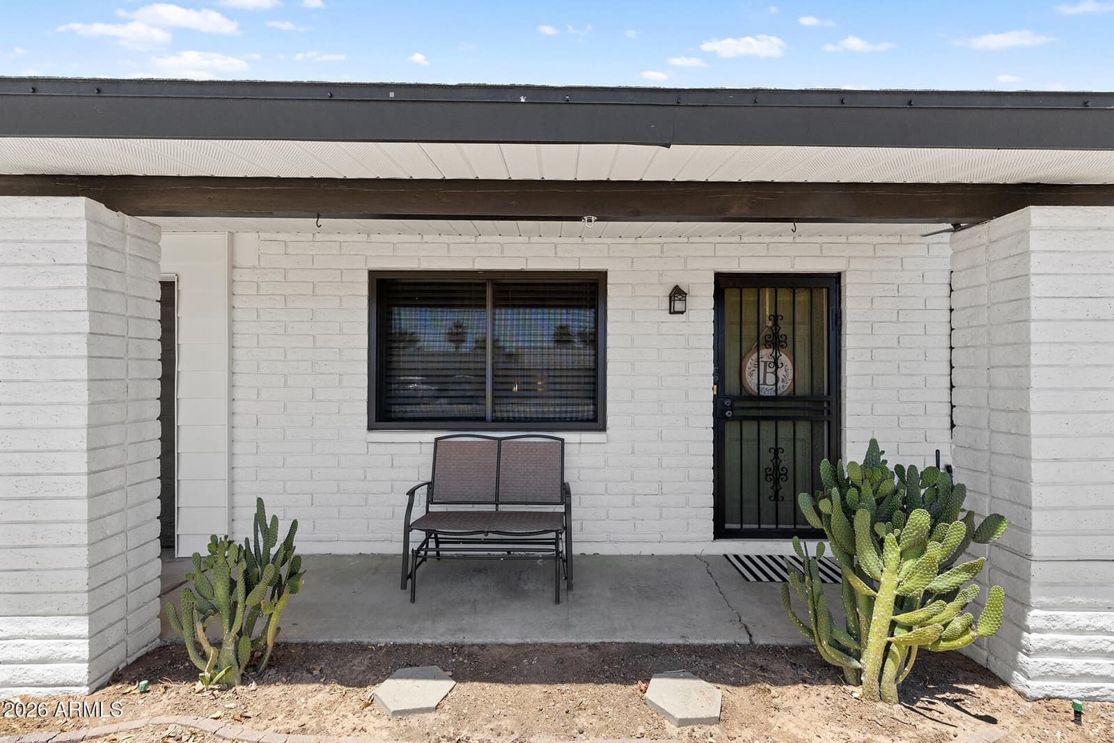 3710 W Caron Street, Phoenix, AZ 85051 — photo 8 of 34