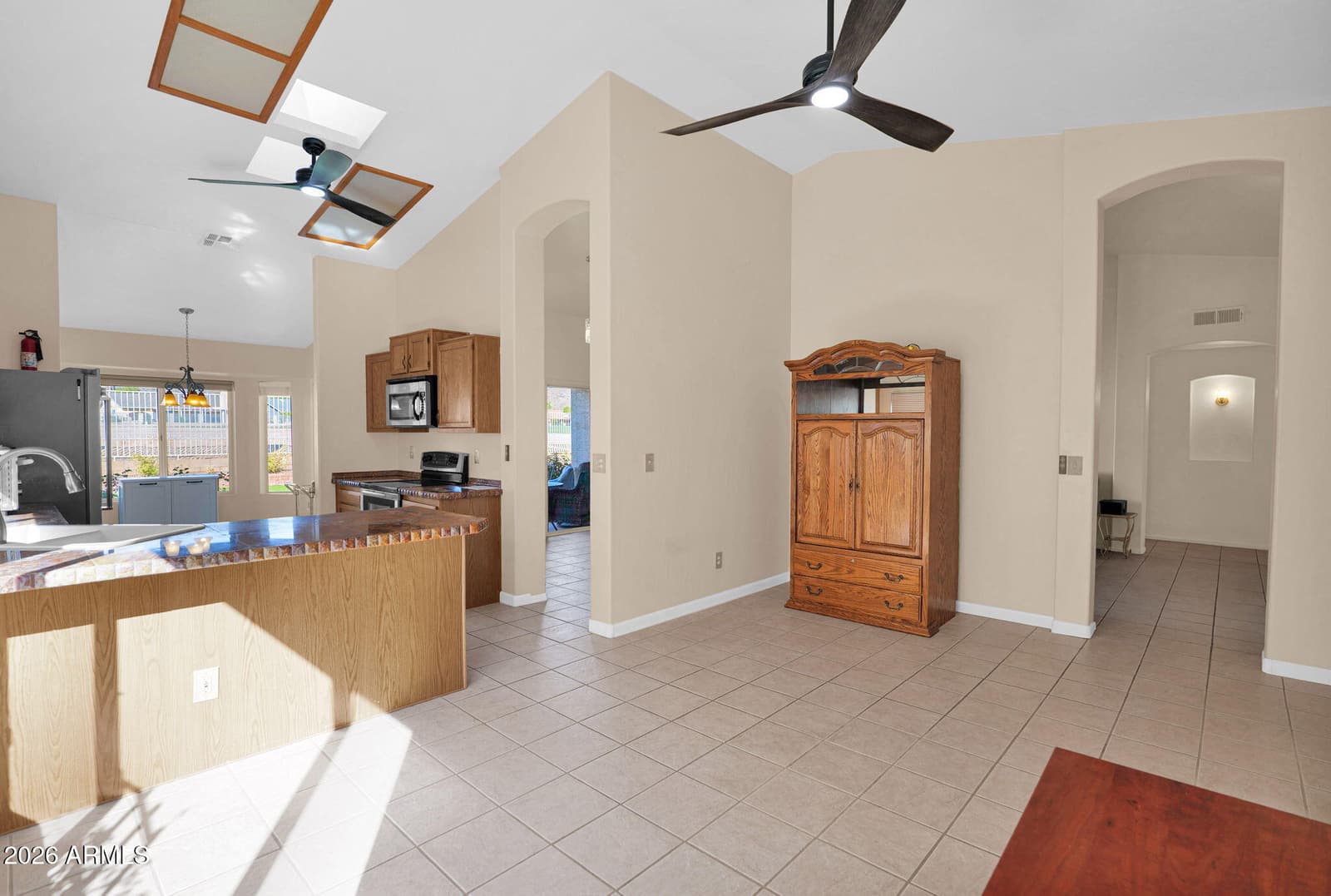11420 S 44TH Street, Phoenix, AZ 85044 — photo 10 of 48