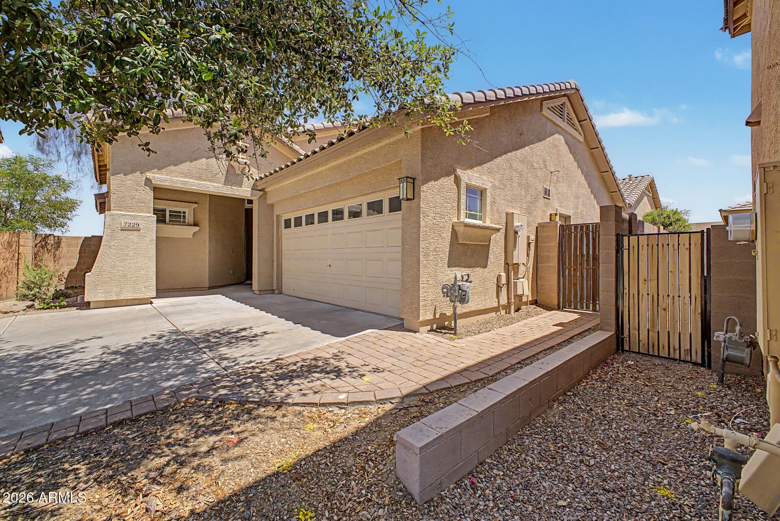 7229 S 39TH Way, Phoenix, AZ 85042 — photo 16 of 36